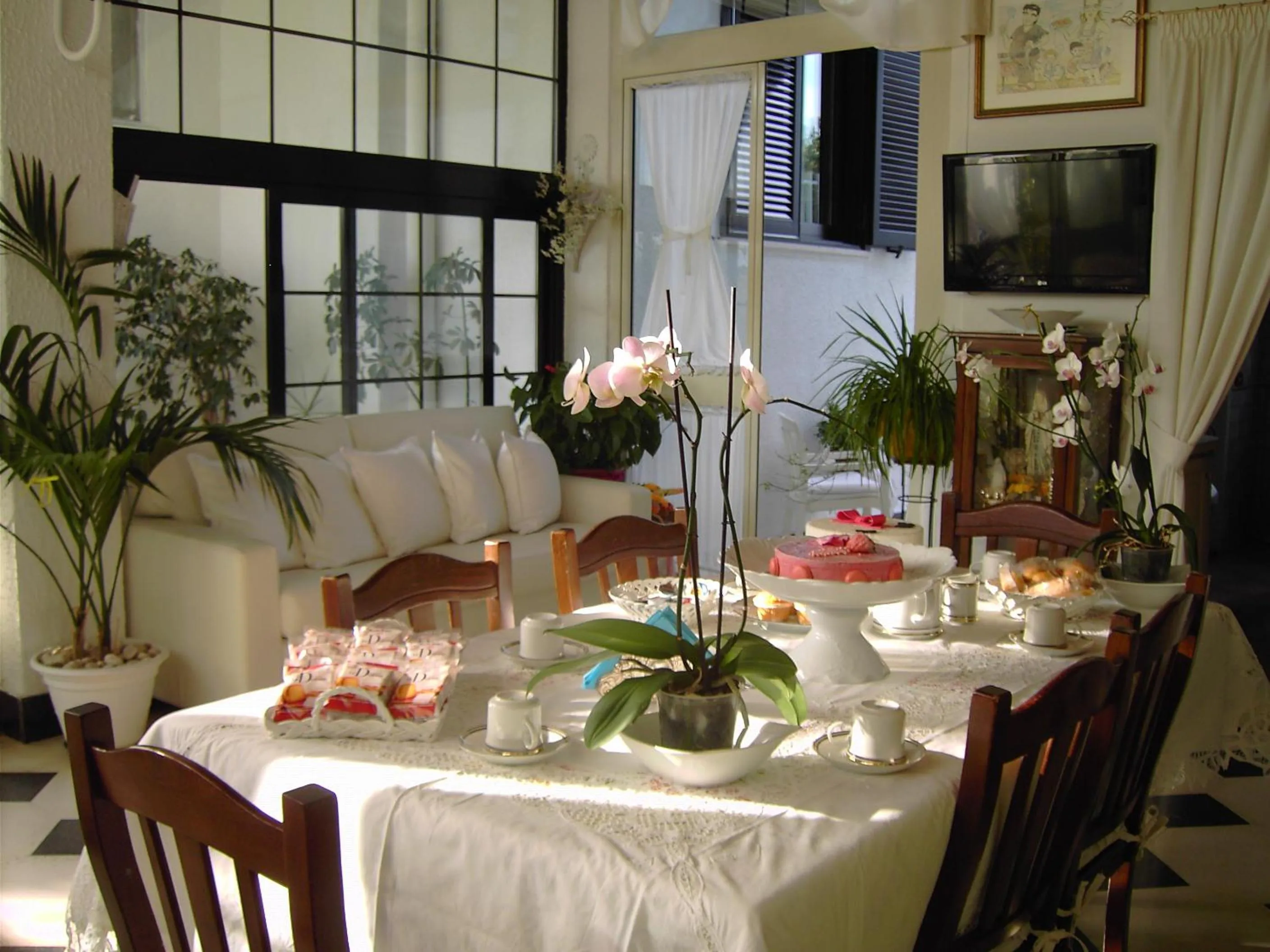 Dining area in Villa Nicolaus