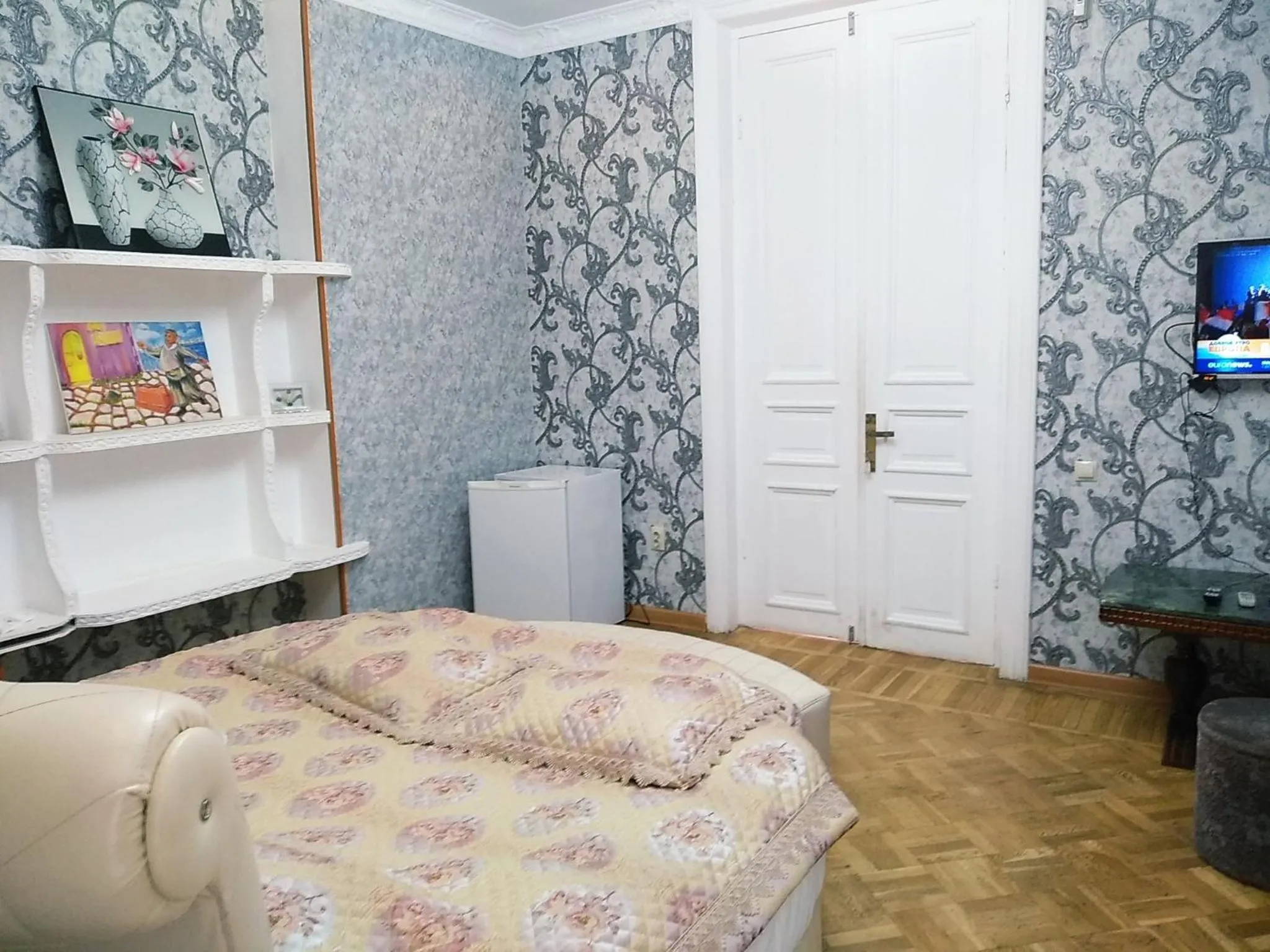 Bed in Hotel Edemi Castle