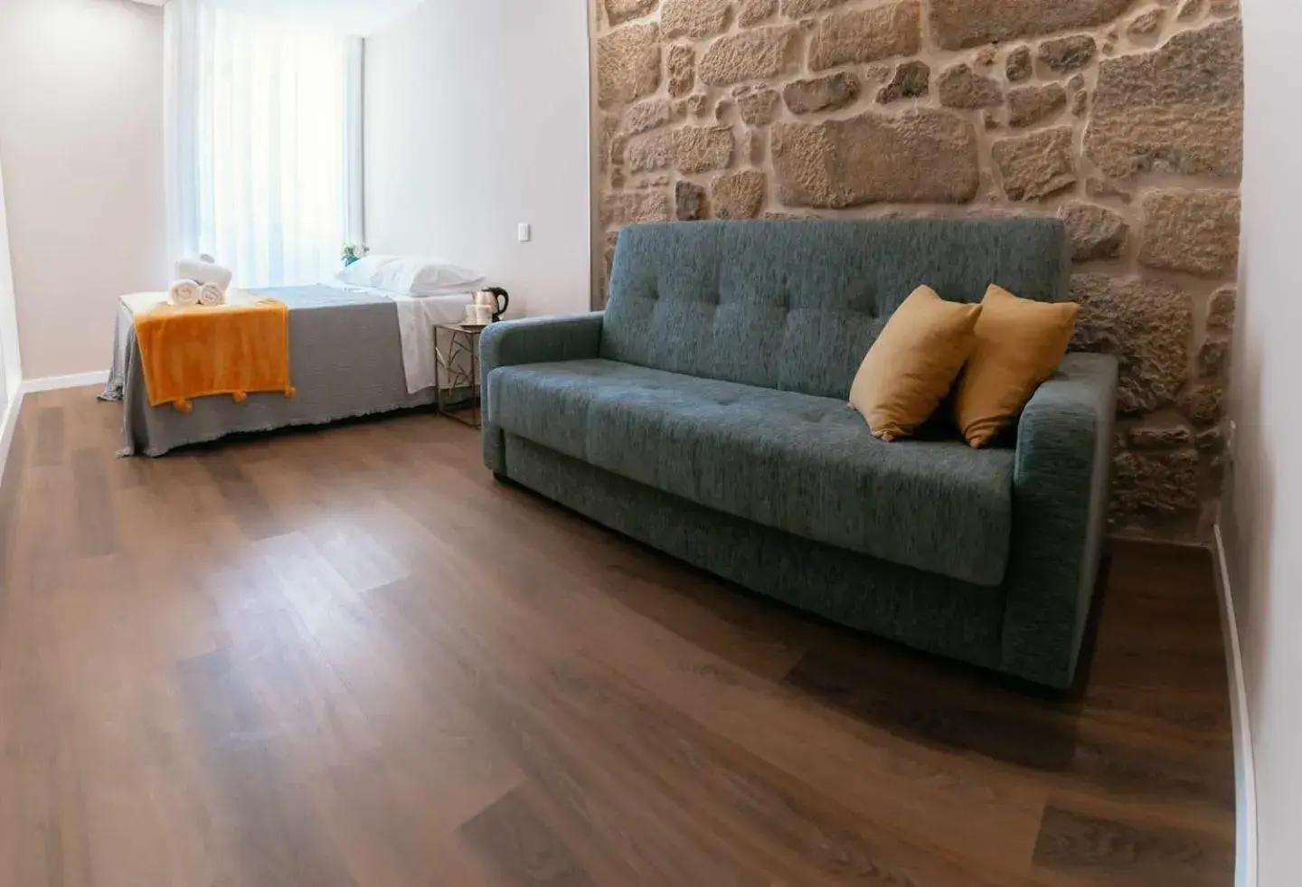 Family Room with Private Bathroom in Blue House Ponte de Lima Family Room with Private Bathroom in Blue House Ponte de Lima