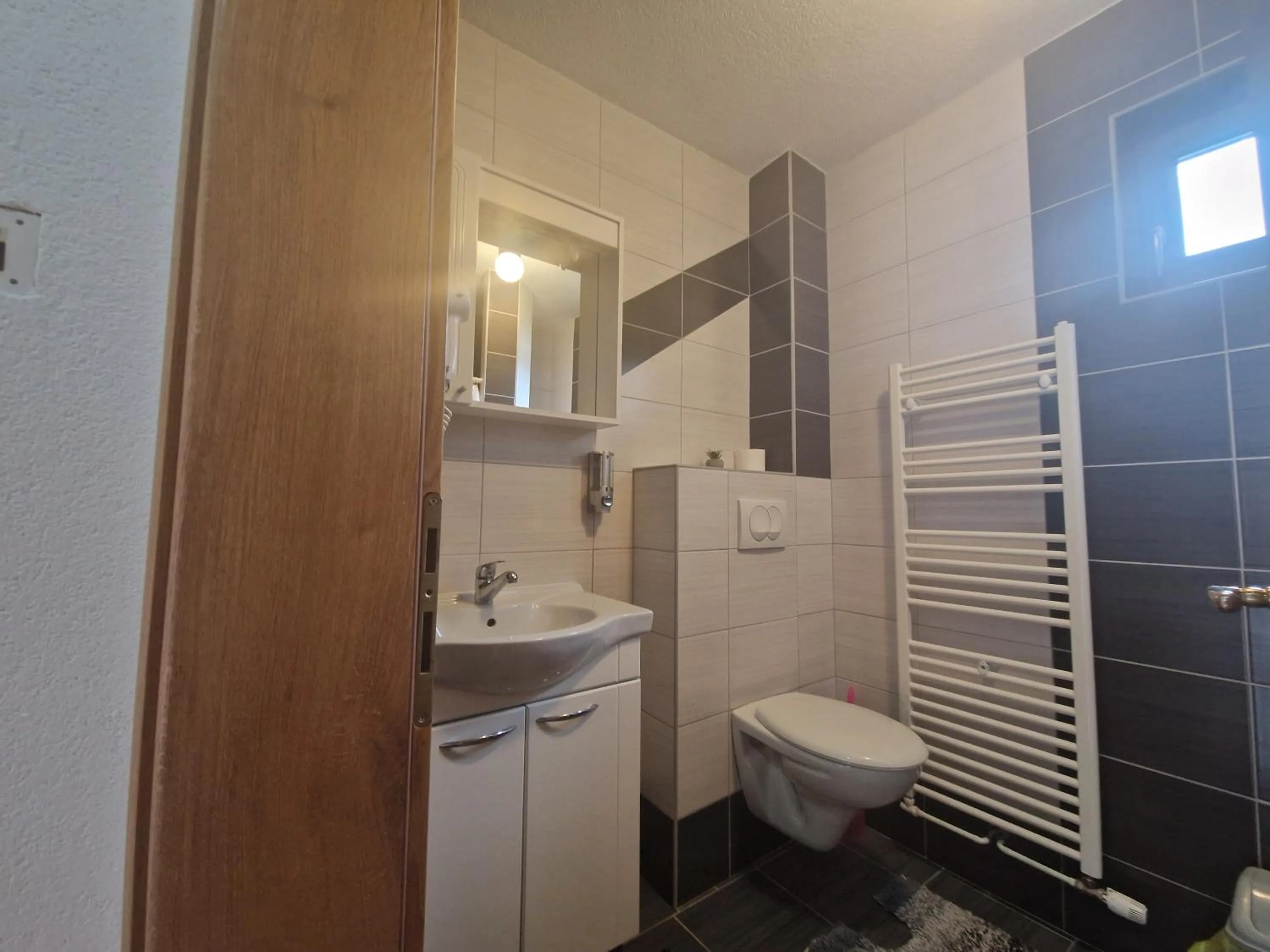 Bathroom in Plitvice House Rosha