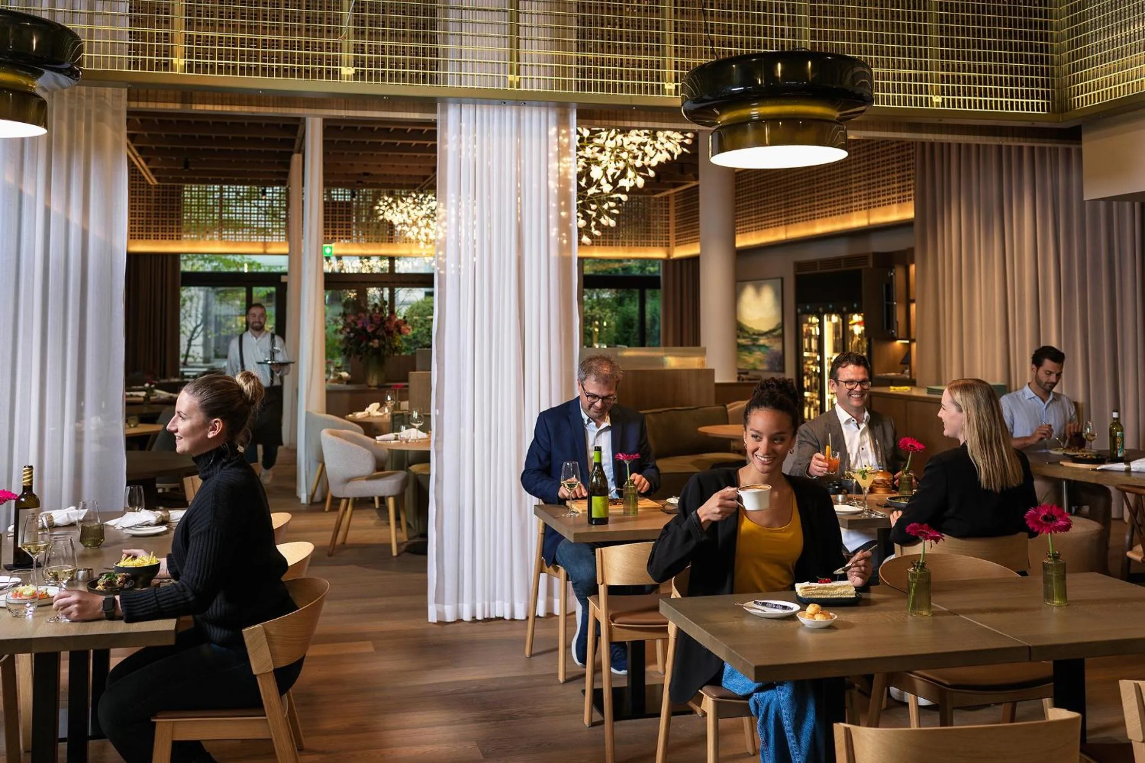 Restaurant/places to eat in Park Hotel Zug