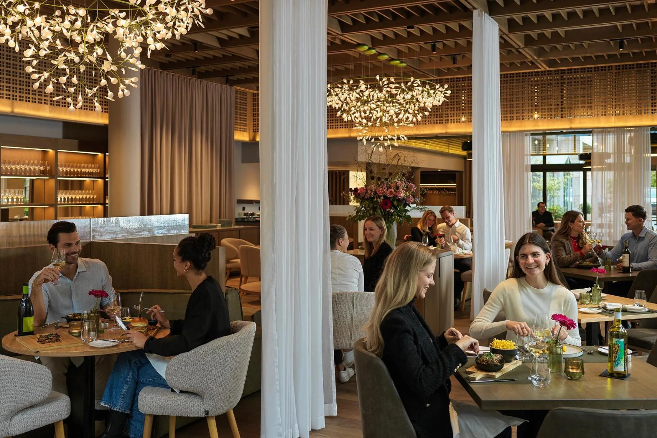 Restaurant/places to eat in Park Hotel Zug