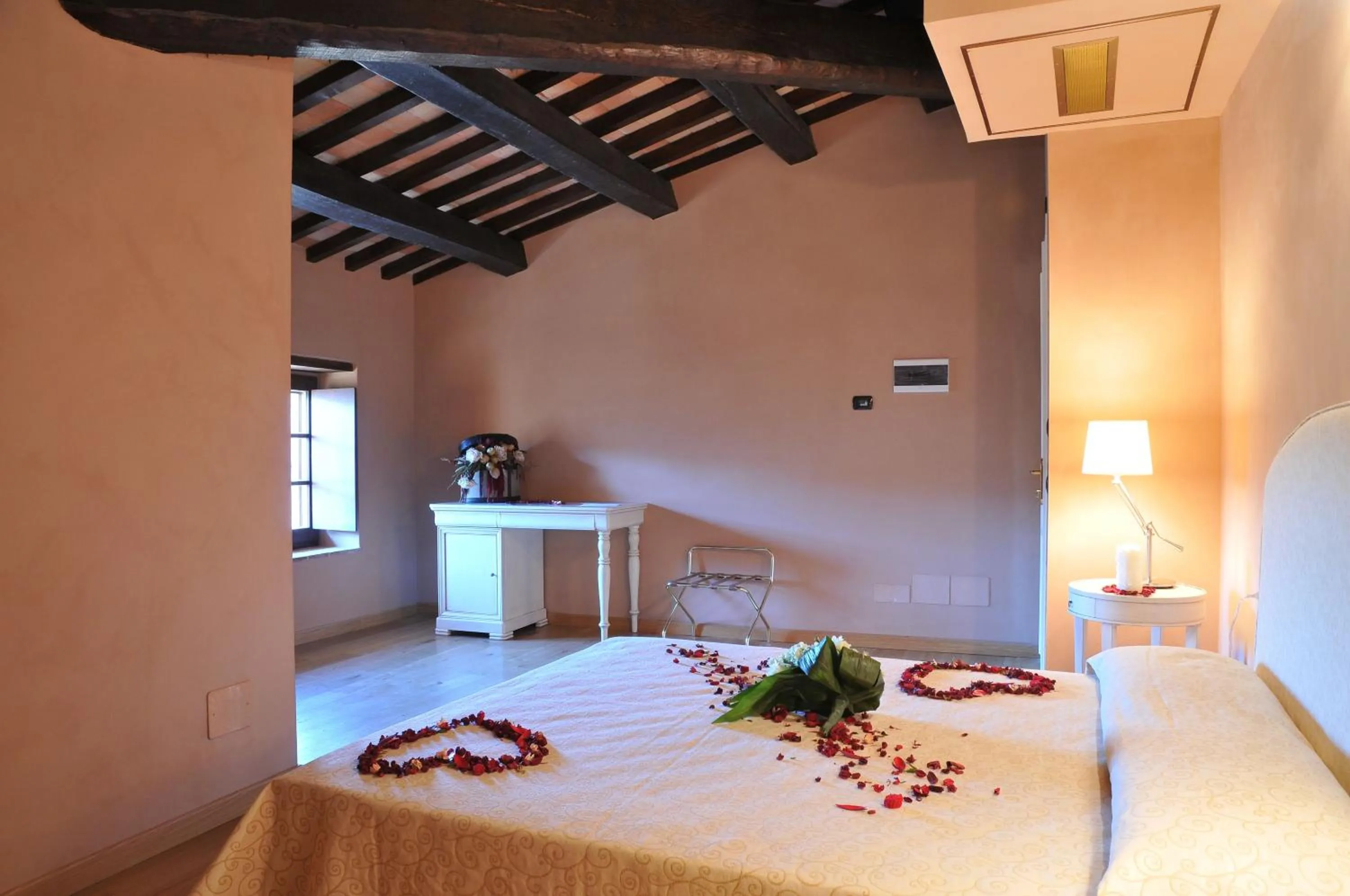 Bed in Castello di Baccaresca