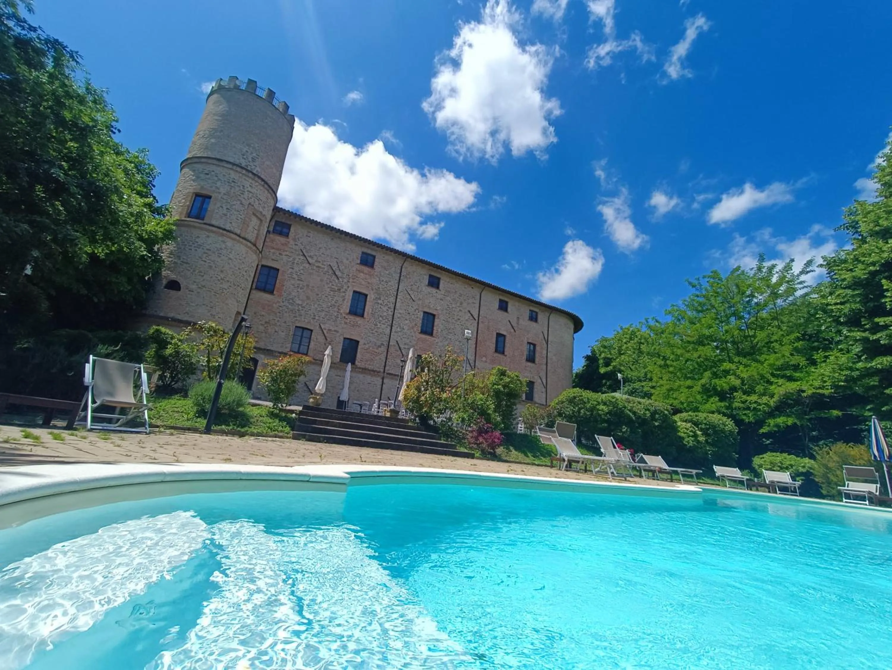 Swimming pool in Castello di Baccaresca