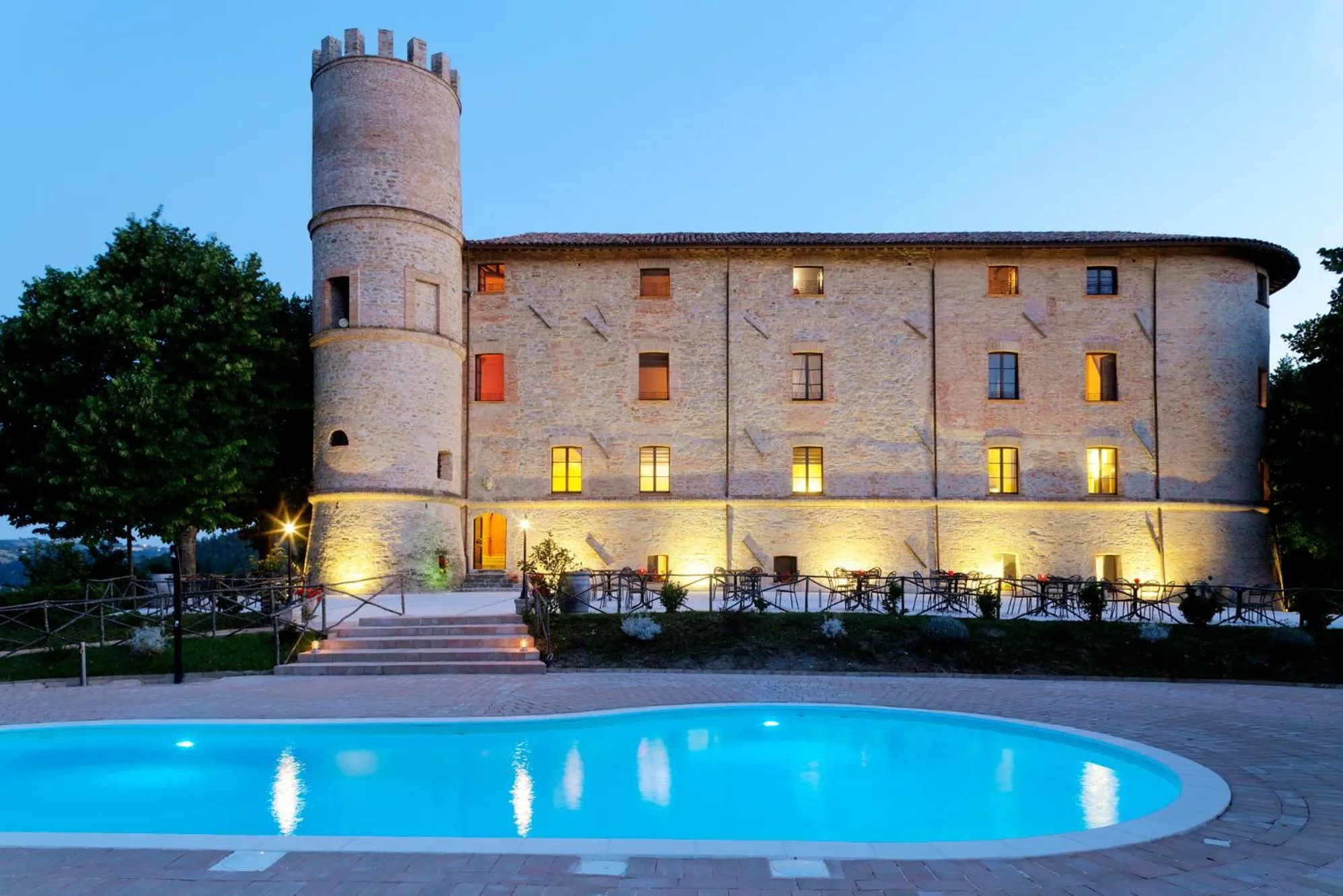 Property building in Castello di Baccaresca