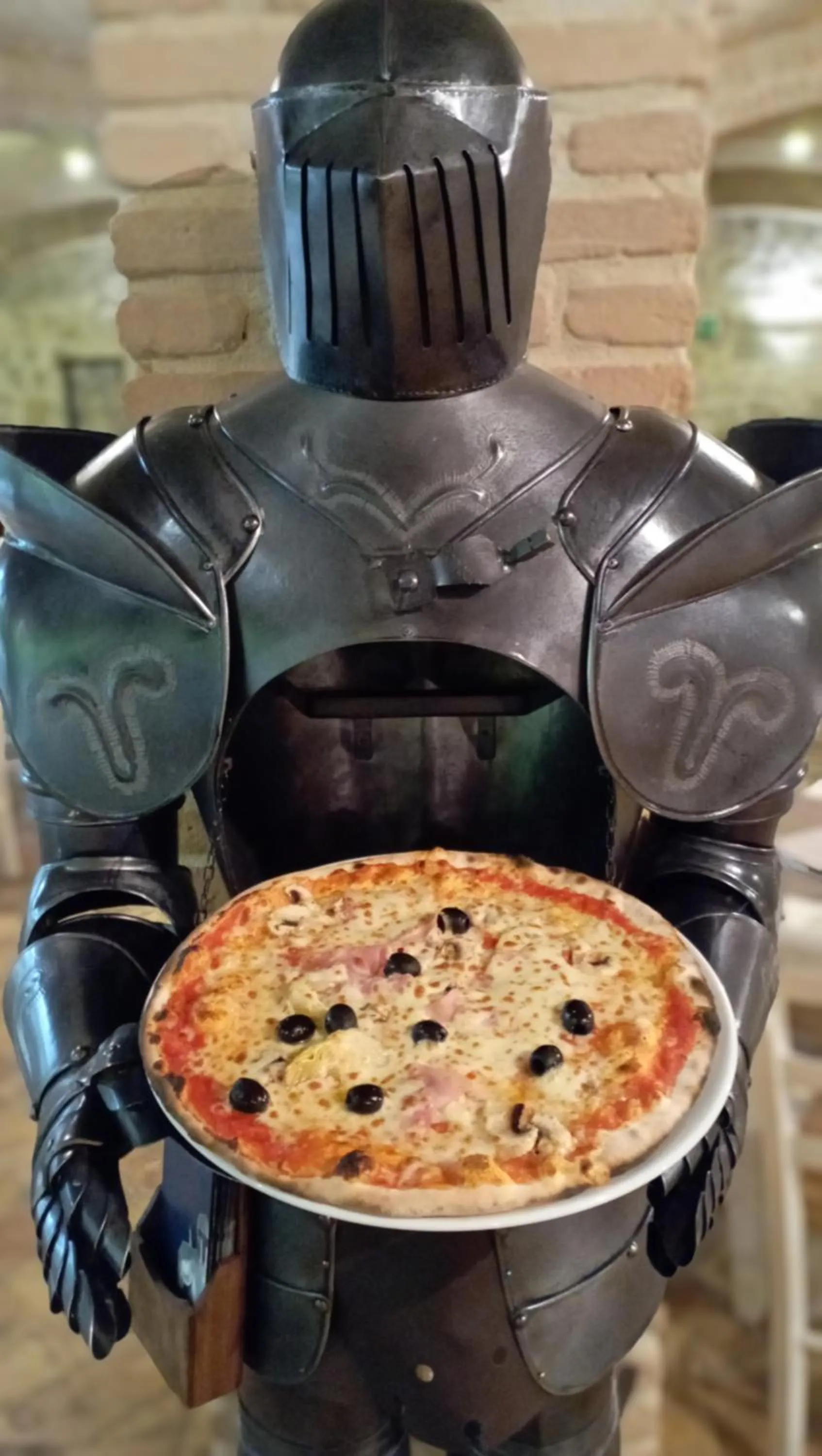 Restaurant/places to eat in Castello di Baccaresca