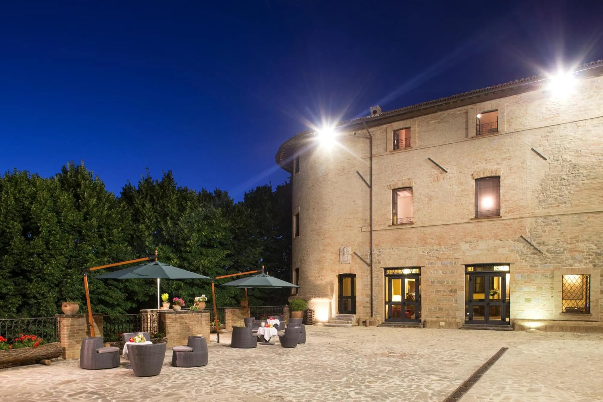 Property building in Castello di Baccaresca