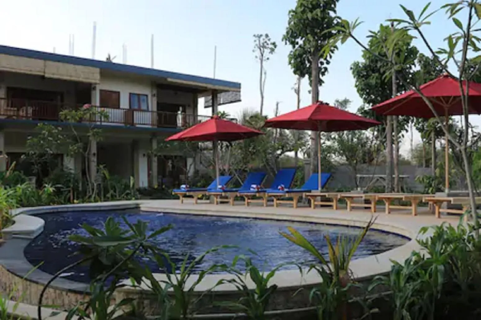 Facade/entrance in Jaya Villa