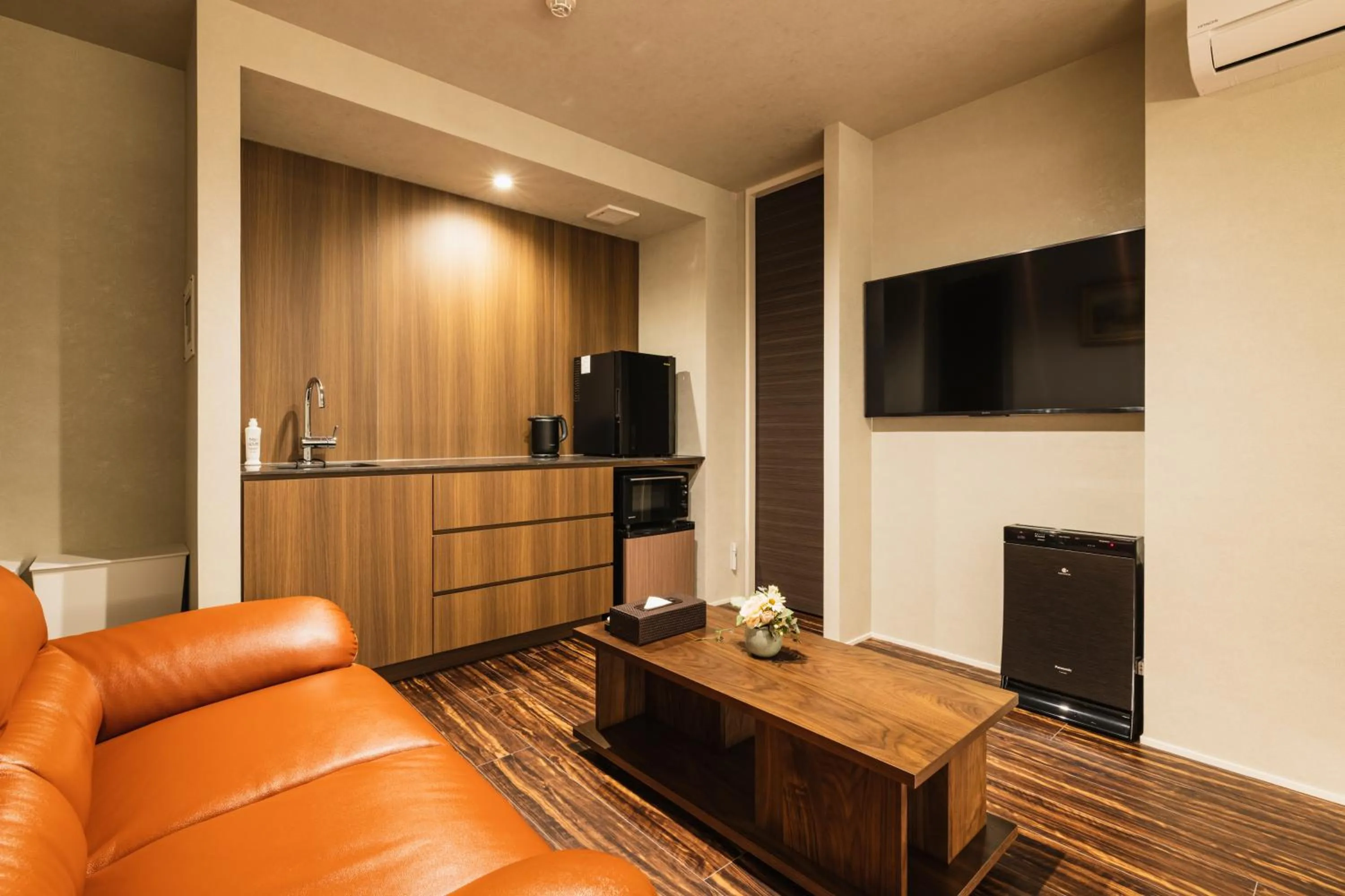 Seating area in GRAND BASE Hakatamon