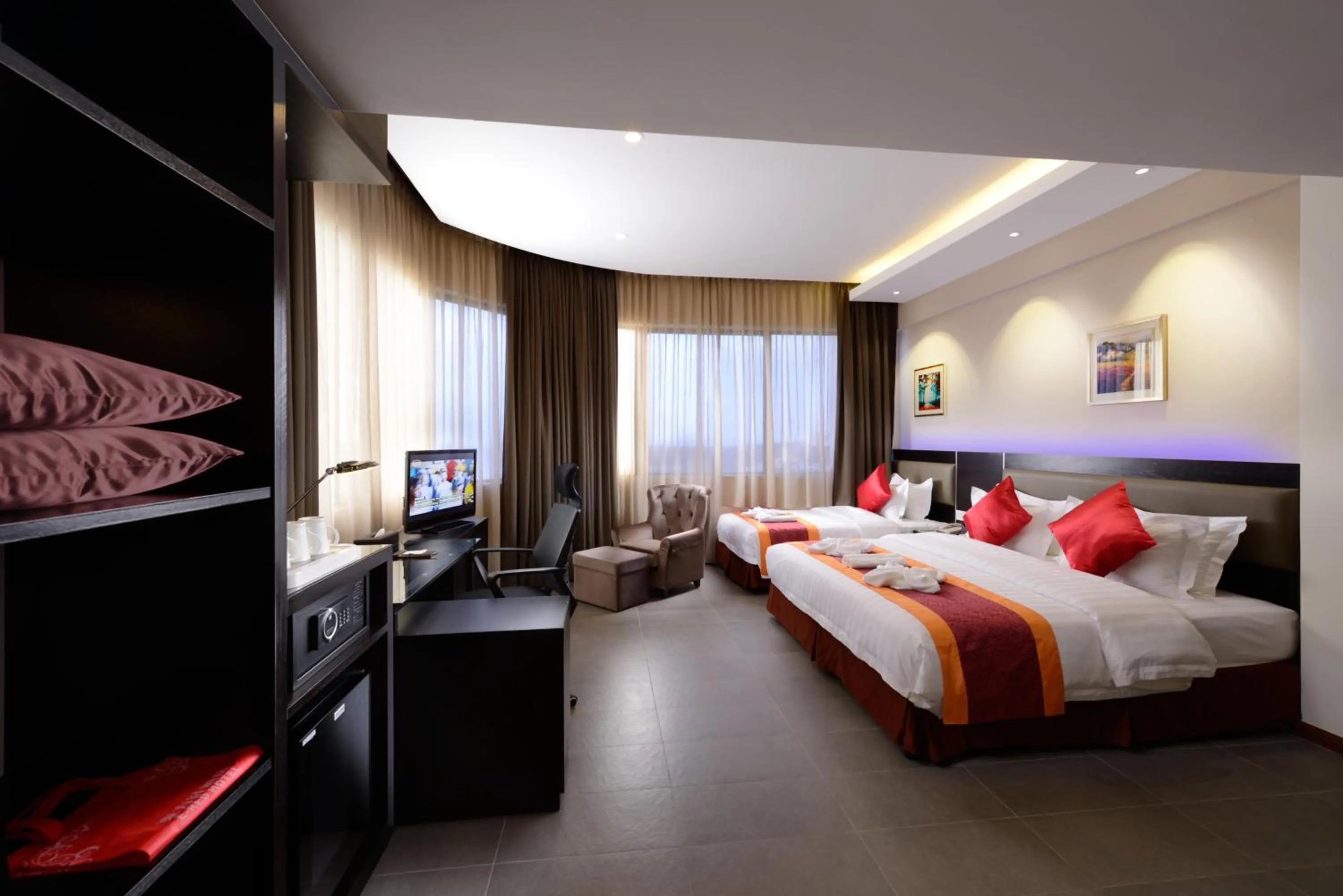Bed in E-RED HOTEL KUANTAN