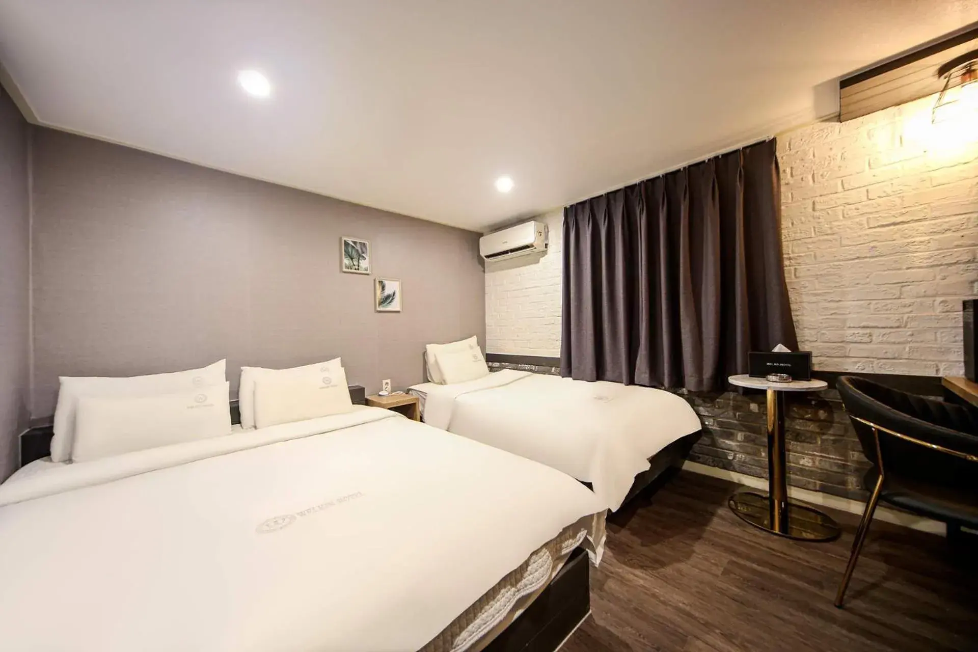 Twin Room with Bath in Welkin Hotel Twin Room with Bath in Welkin Hotel