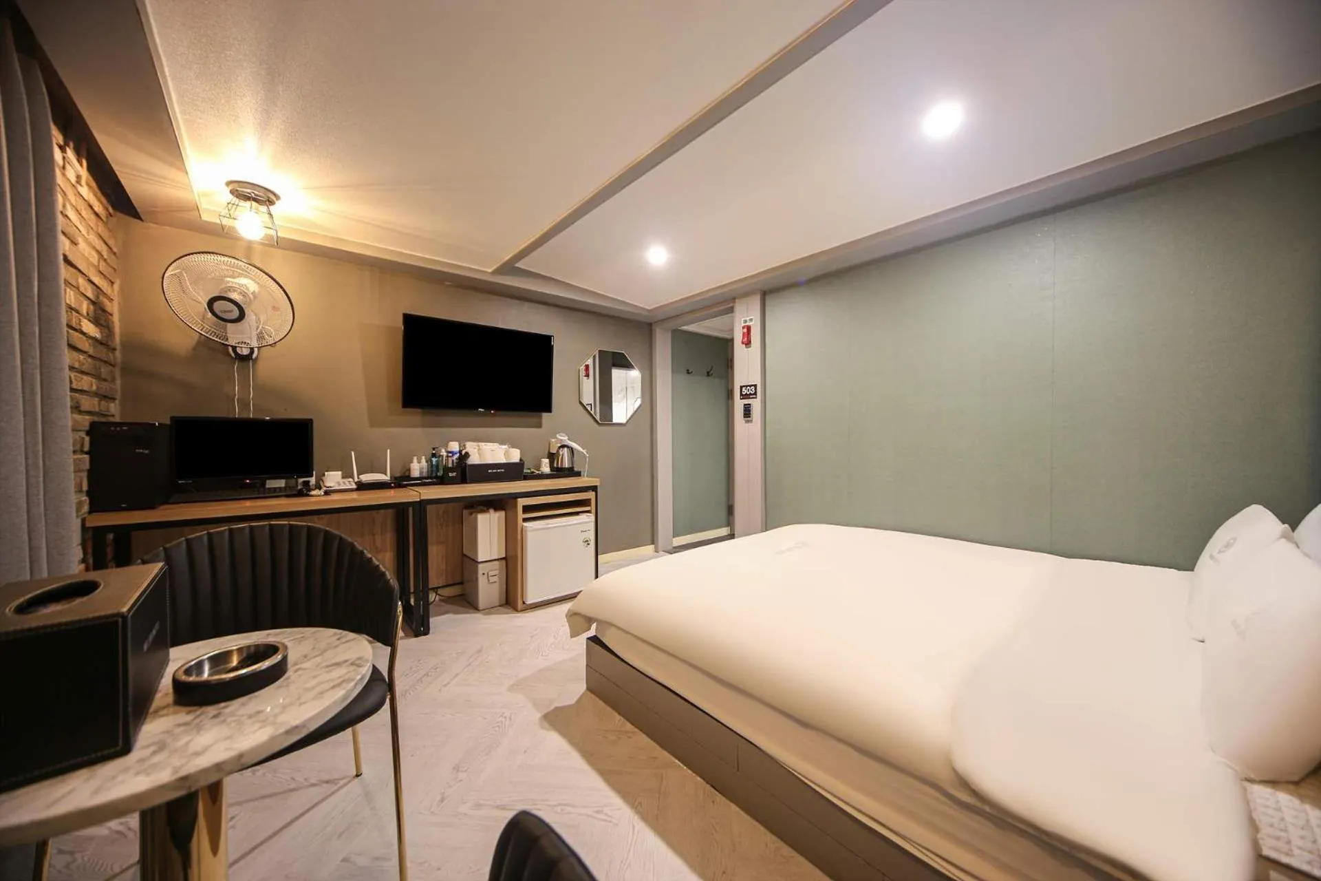 Photo of the whole room, Bed in Welkin Hotel