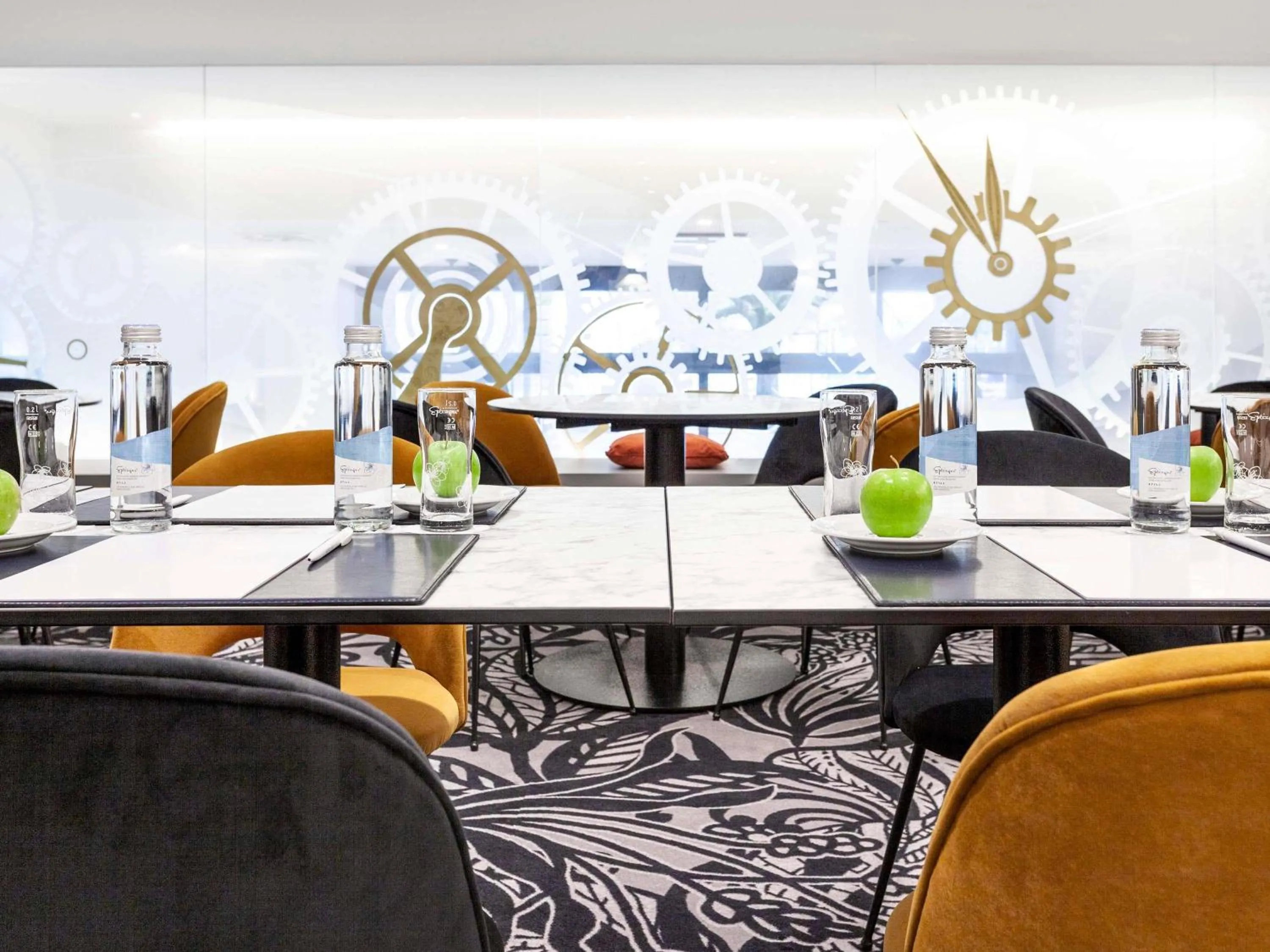 Business facilities in Mercure Biel