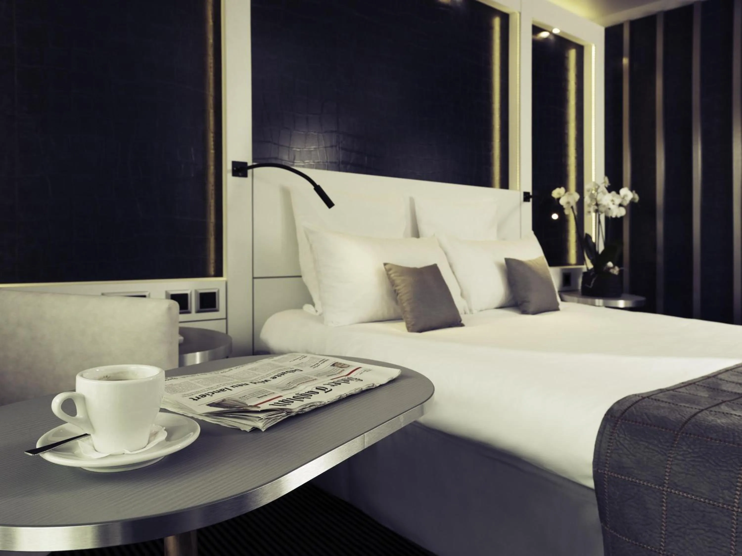 Bedroom, Bed in Mercure Biel