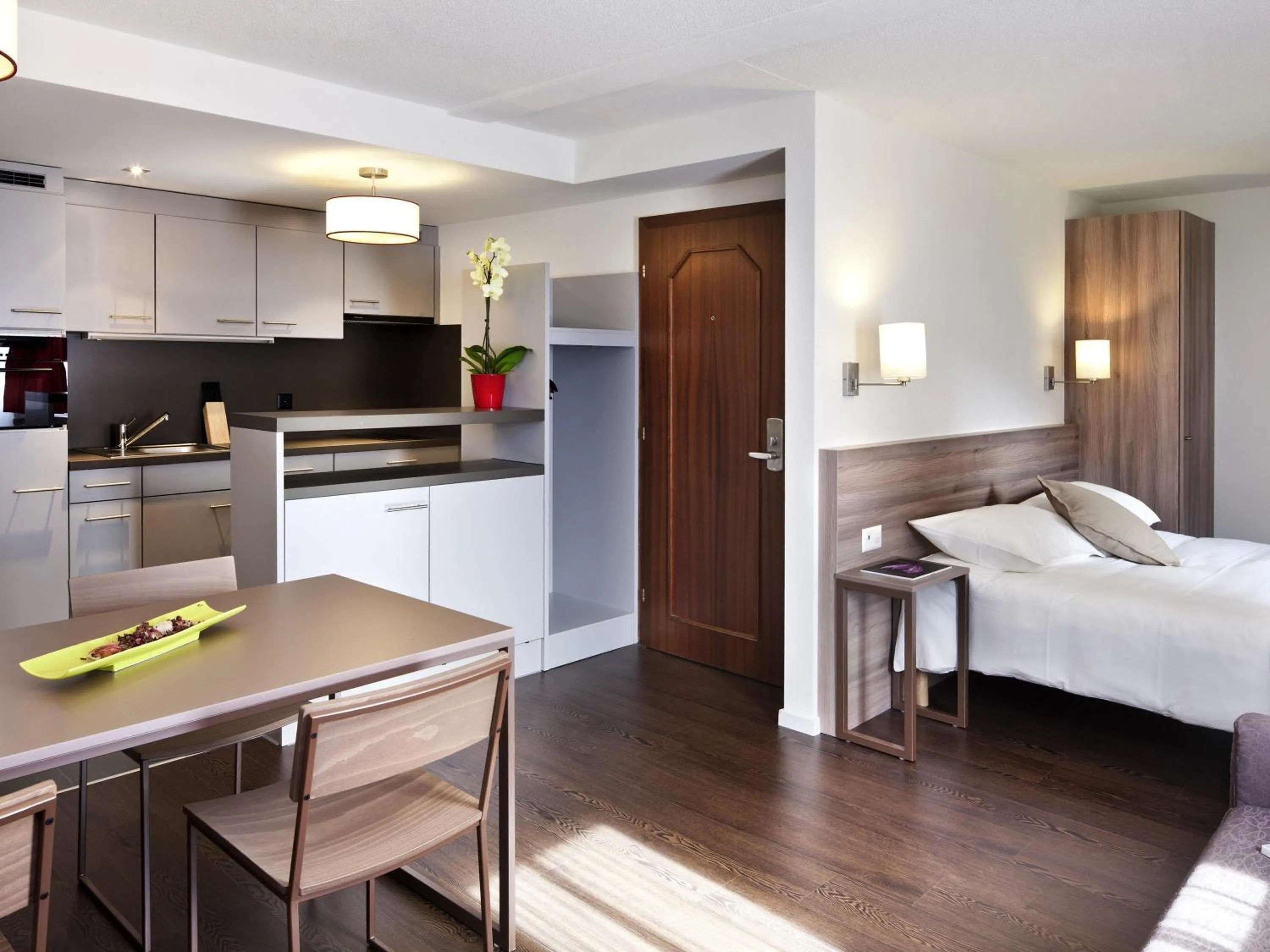 Bedroom, Bed in Mercure Biel