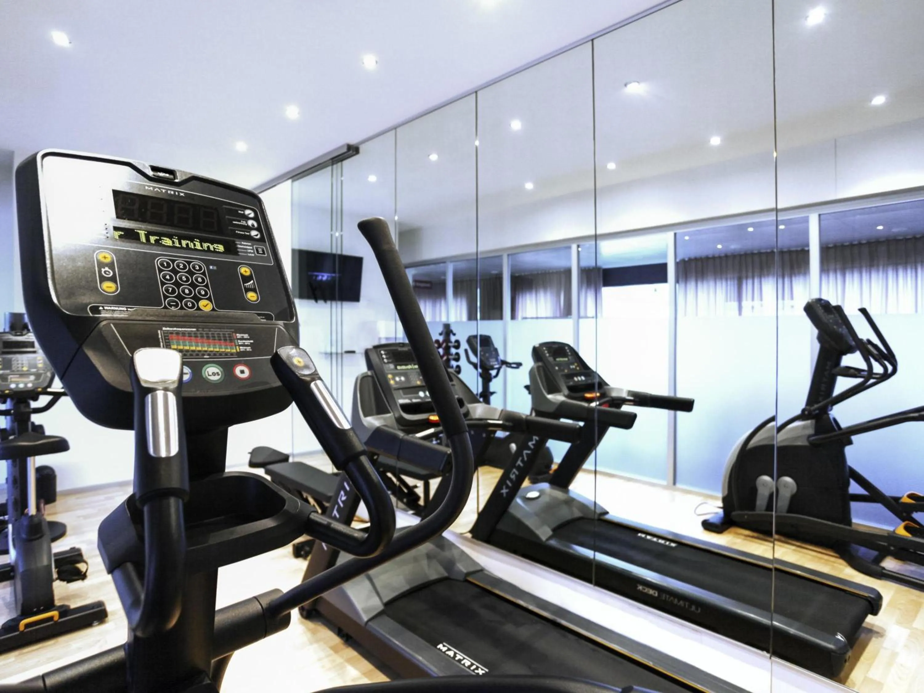 Fitness centre/facilities in Mercure Biel