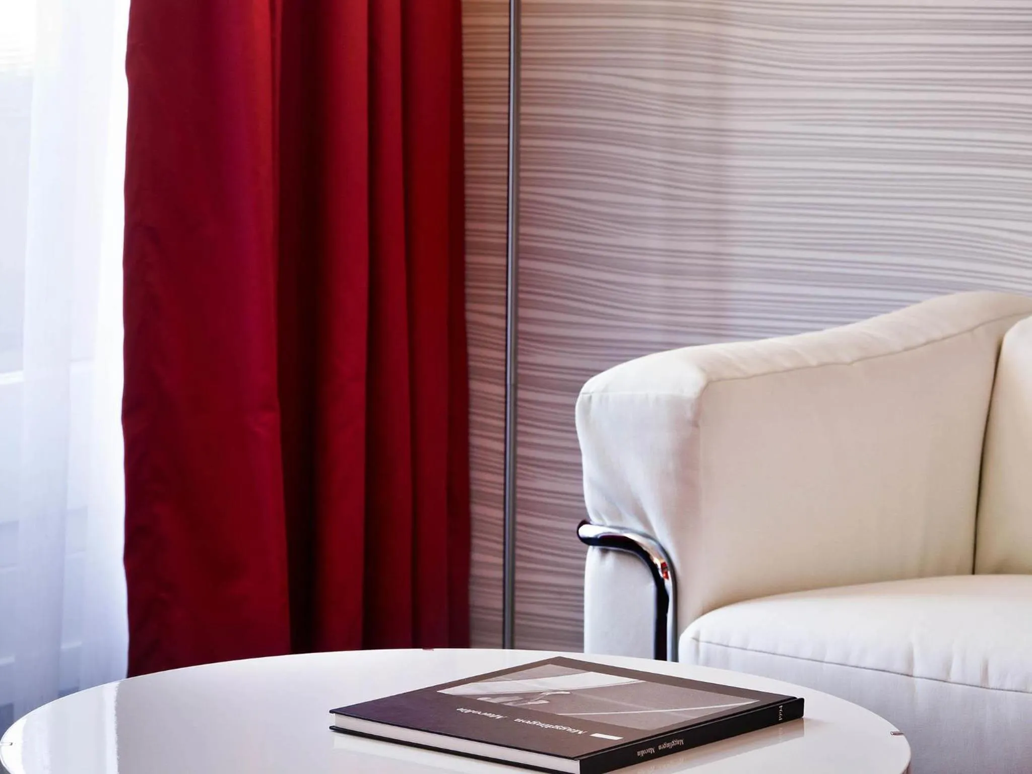 Bedroom in Mercure Biel