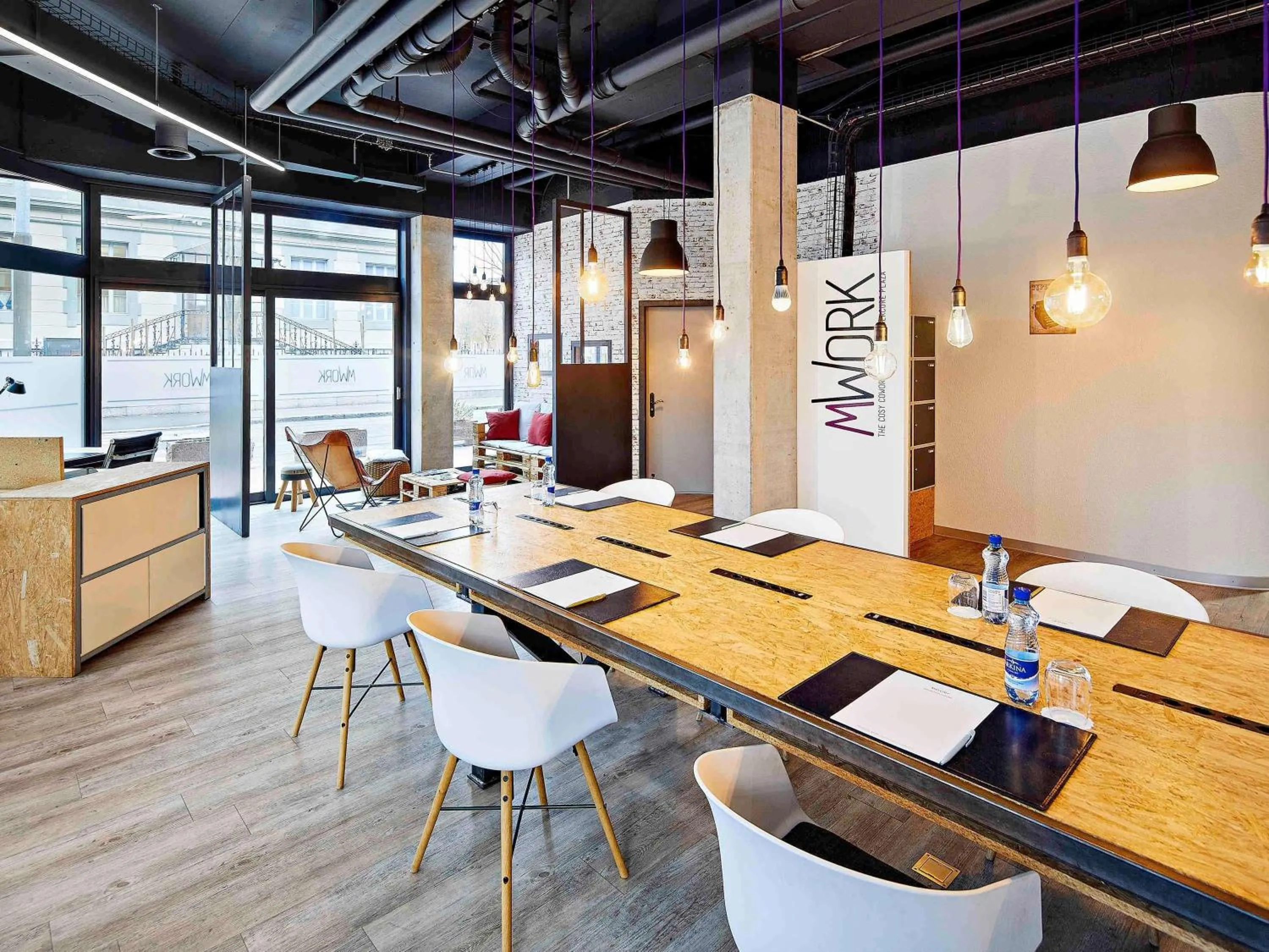 Meeting/conference room in Mercure Biel