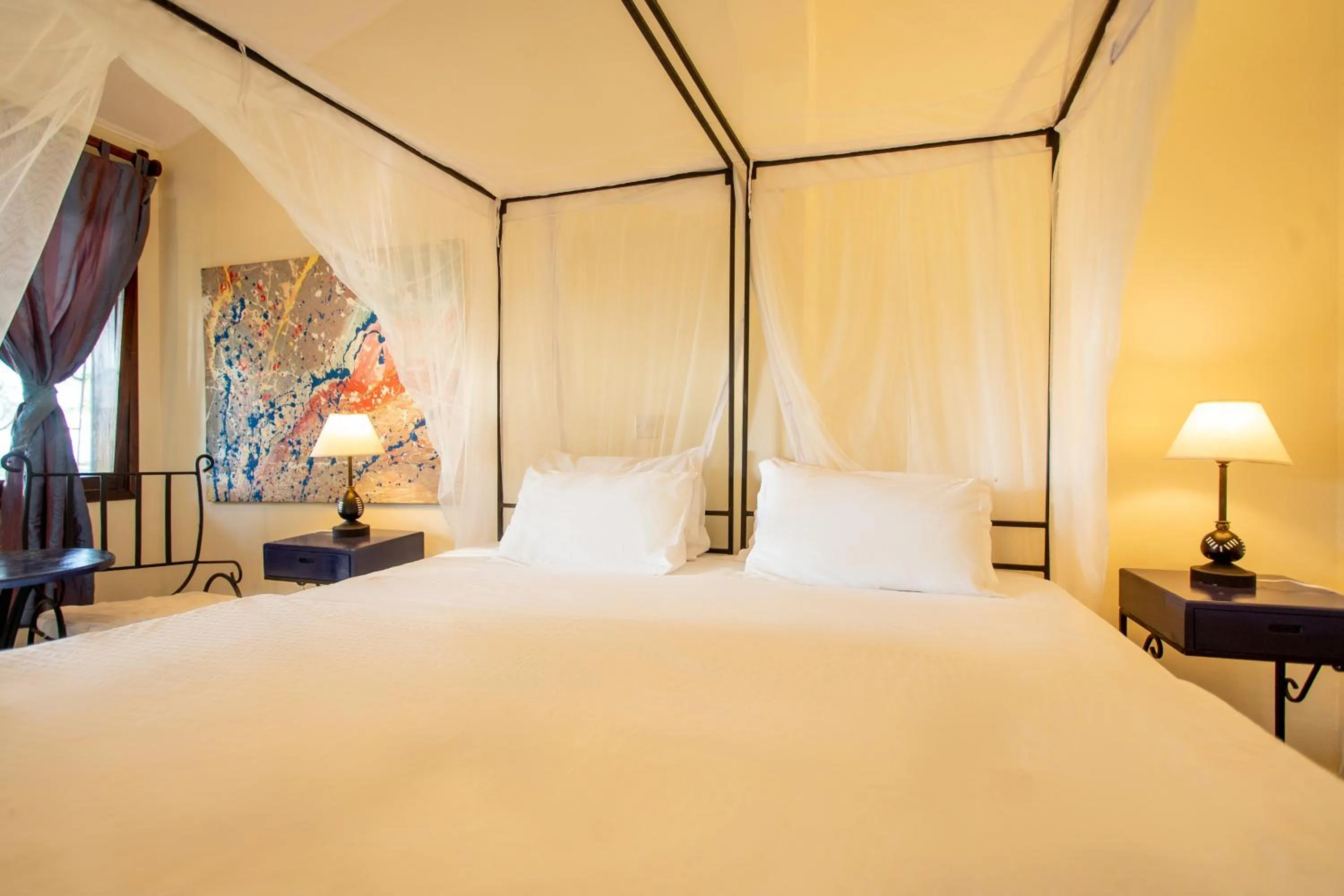 Bedroom, Bed in Mediterraneo Boutique Hotel