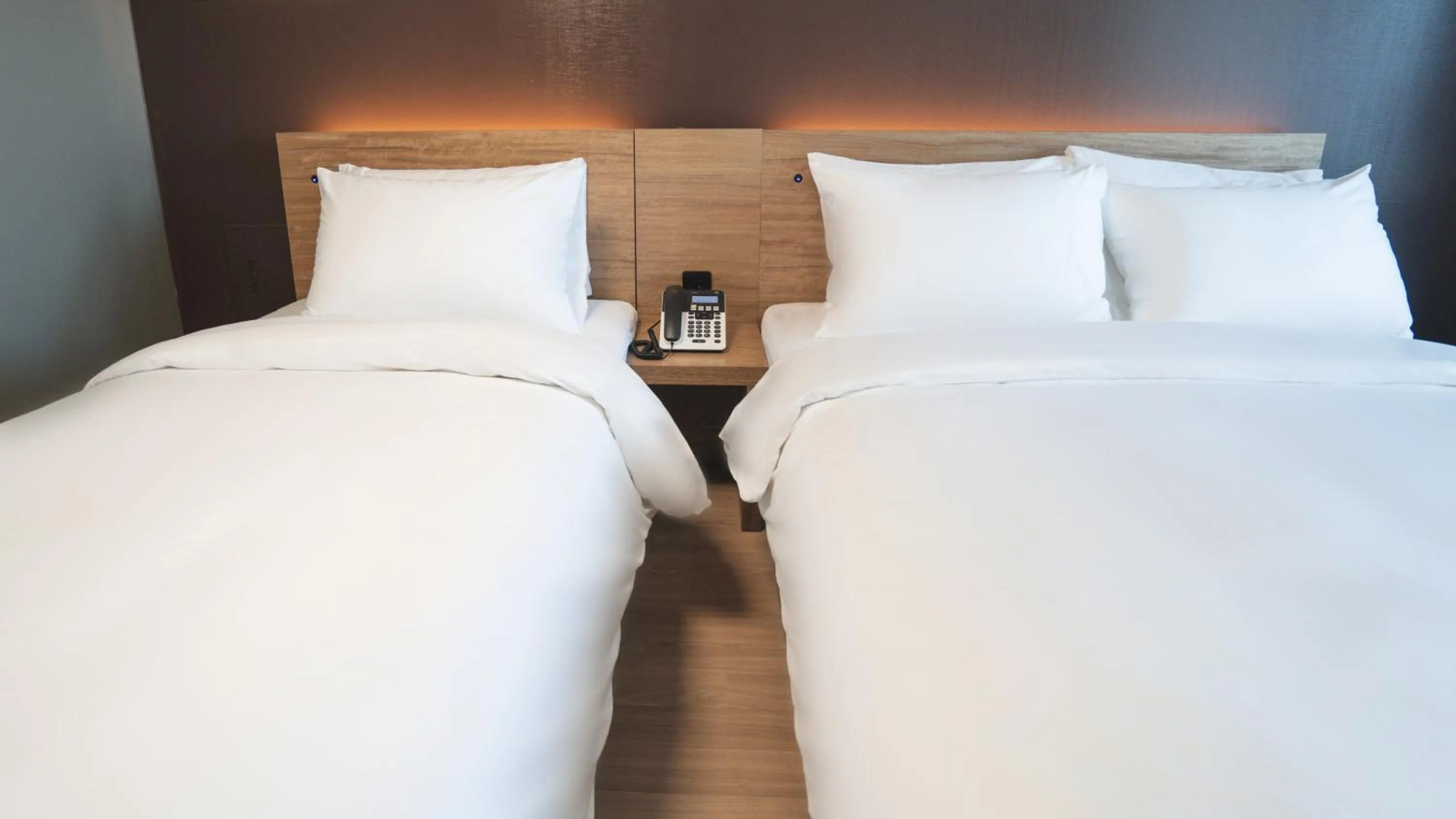 Bed in Marinabay Sokcho