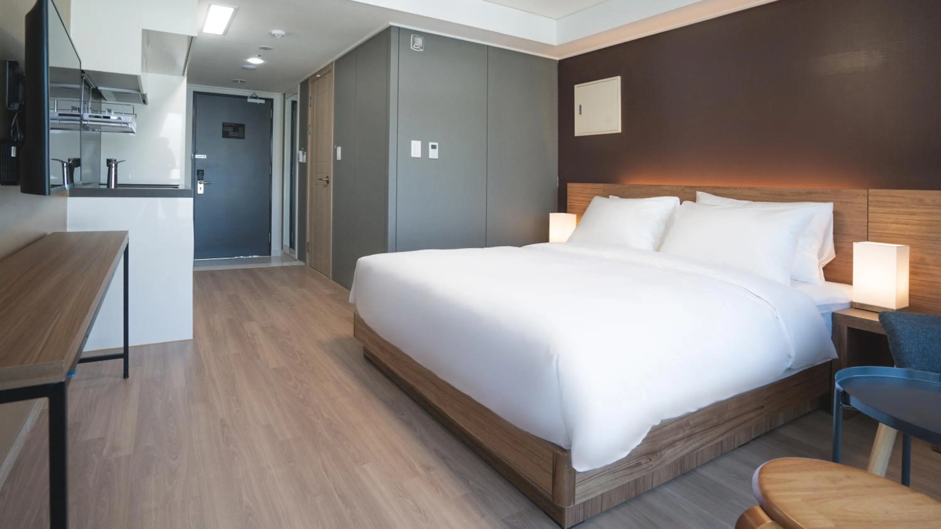 Bed in Marinabay Sokcho