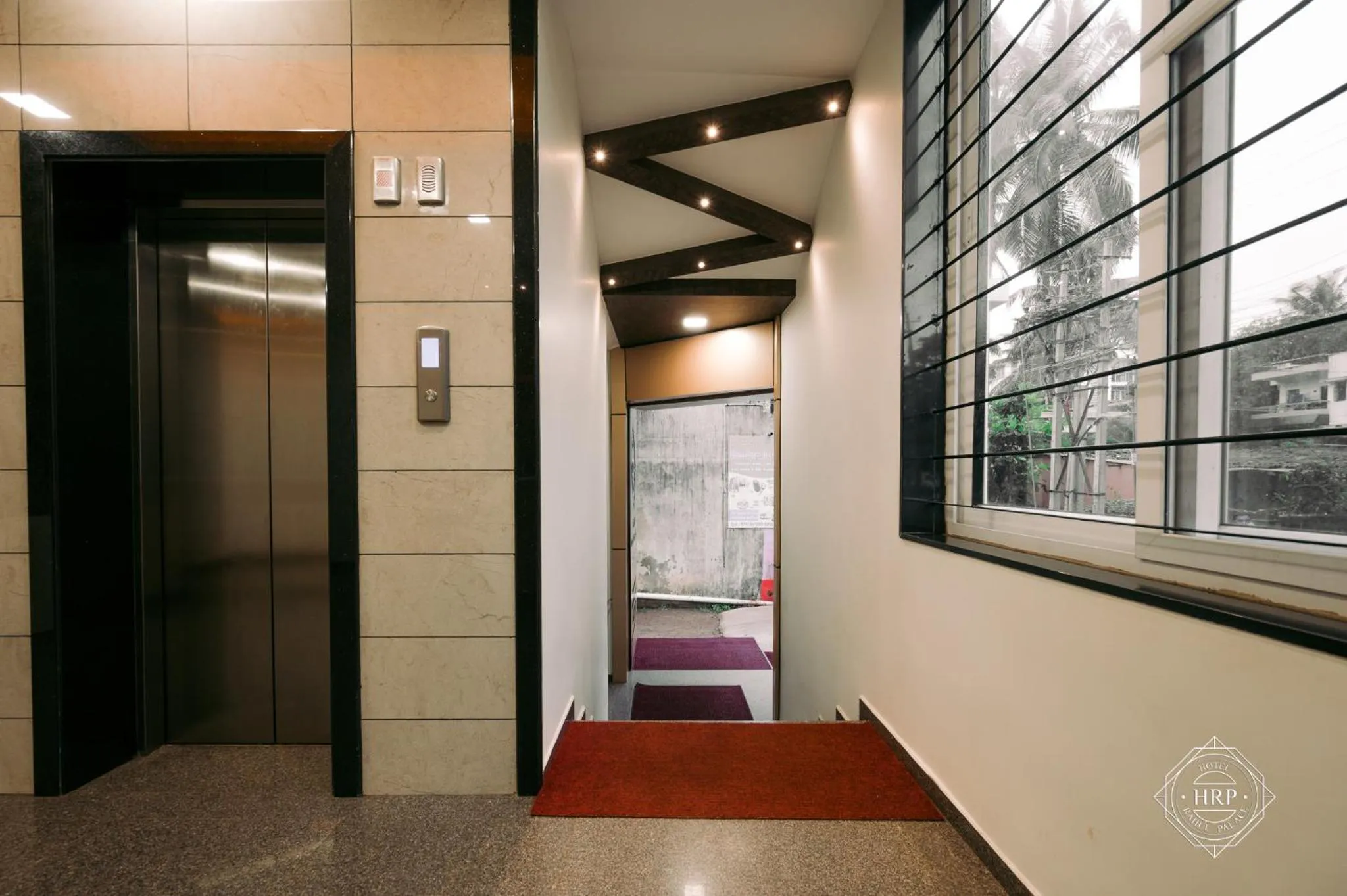 elevator in Hotel Rahul Palace Belgaum