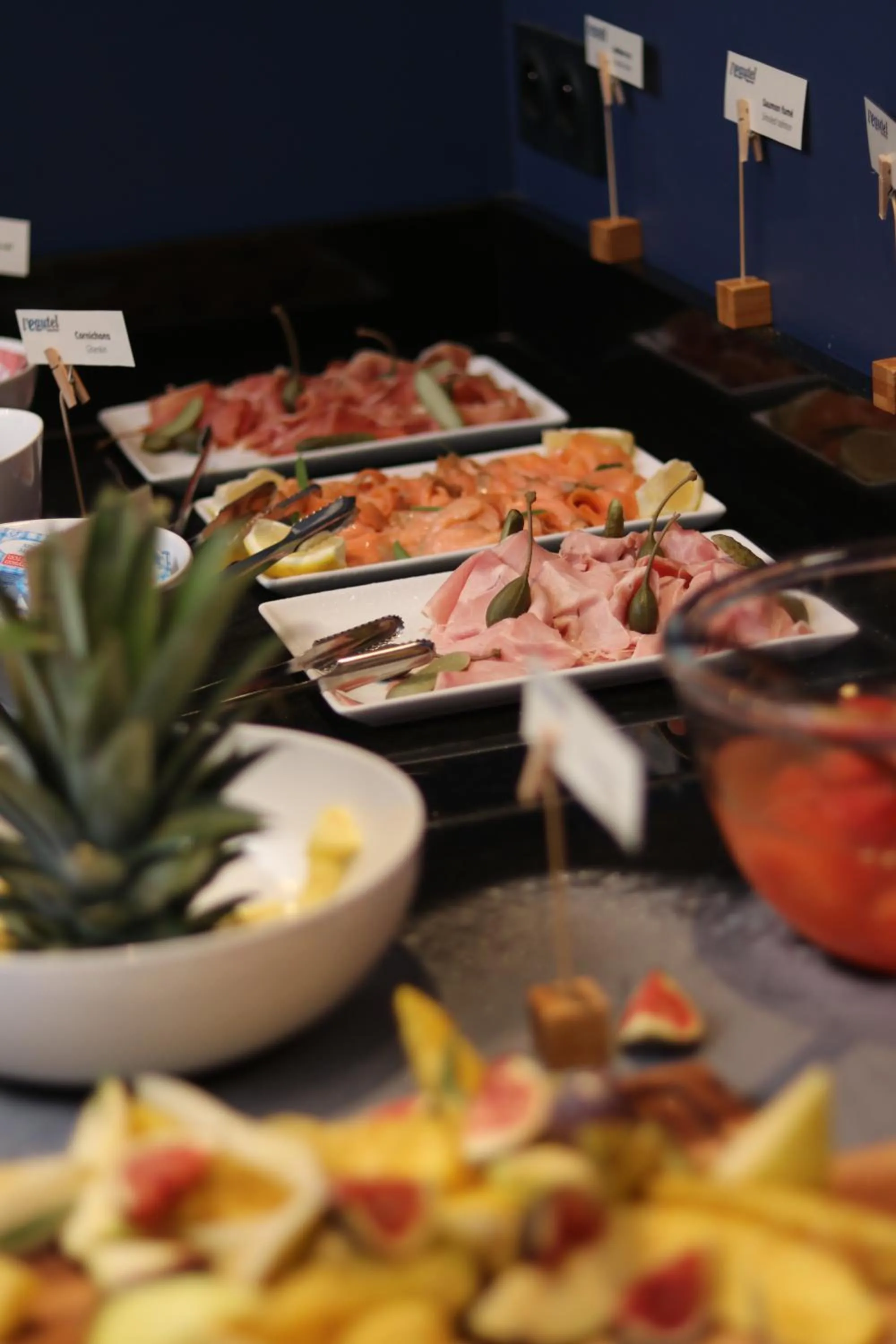 Breakfast in L'Eautel Toulon Centre Port