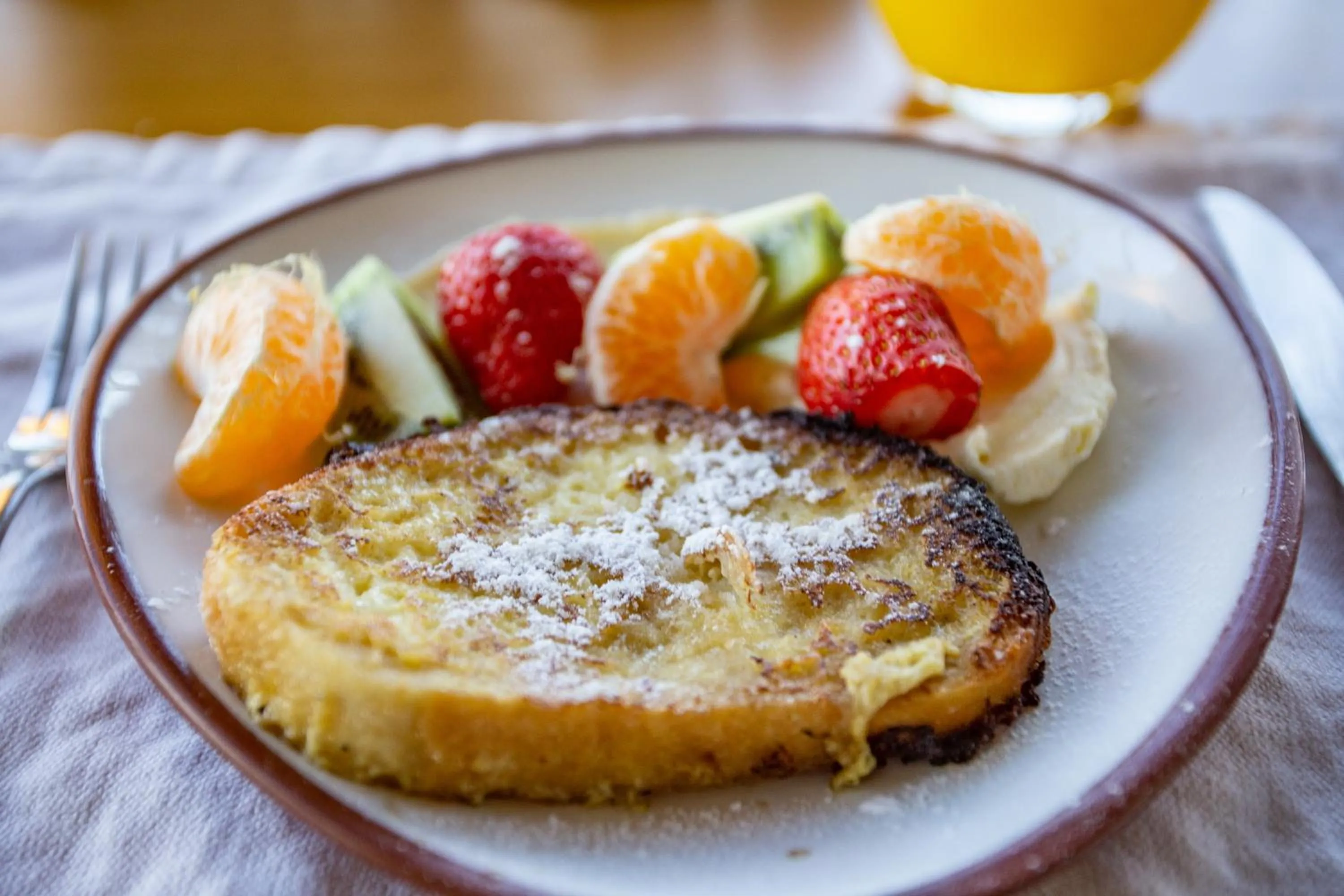 Buffet breakfast in Casa de Uco Vineyards and Wine Resort