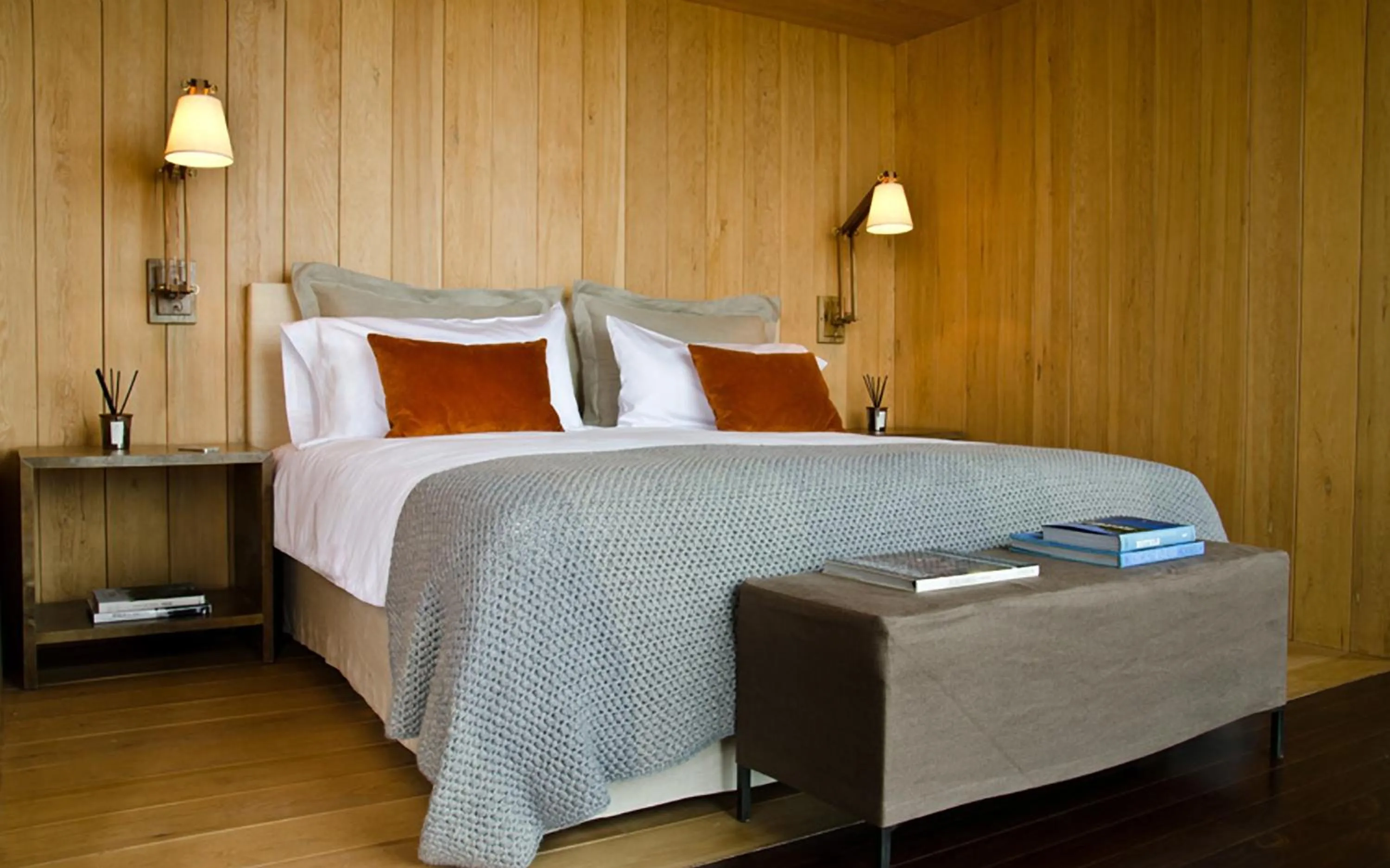 Bed in Casa de Uco Vineyards and Wine Resort