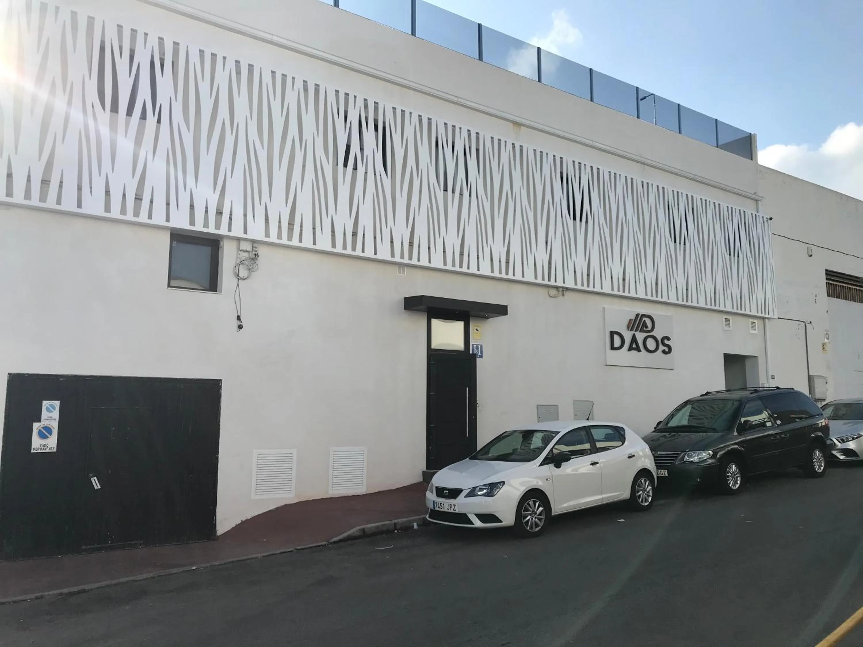 Facade/entrance in DAOS Suites & Terrace Marbella