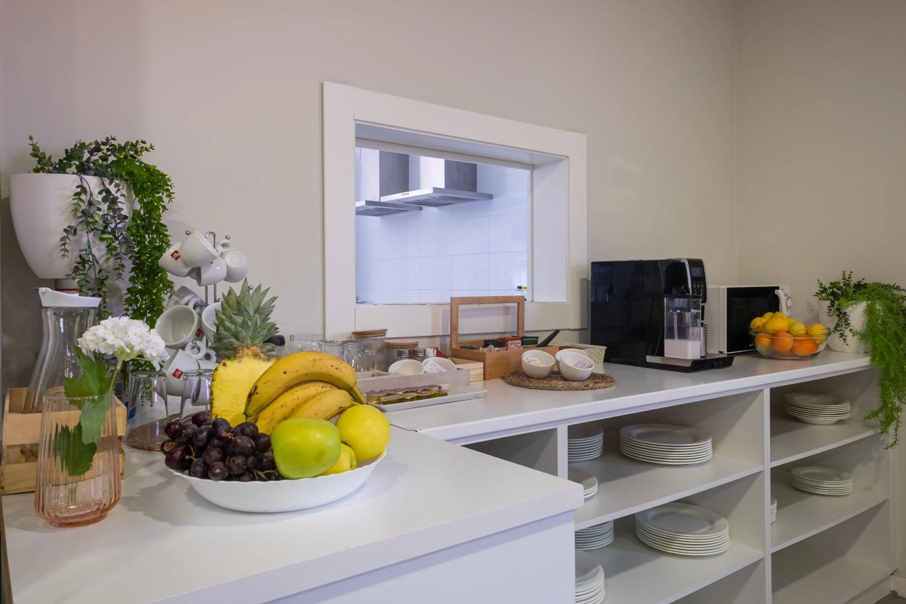 Dining area in DAOS Suites & Terrace Marbella