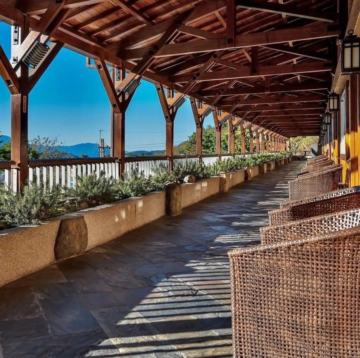 Balcony/Terrace in Dragon Manor Resort