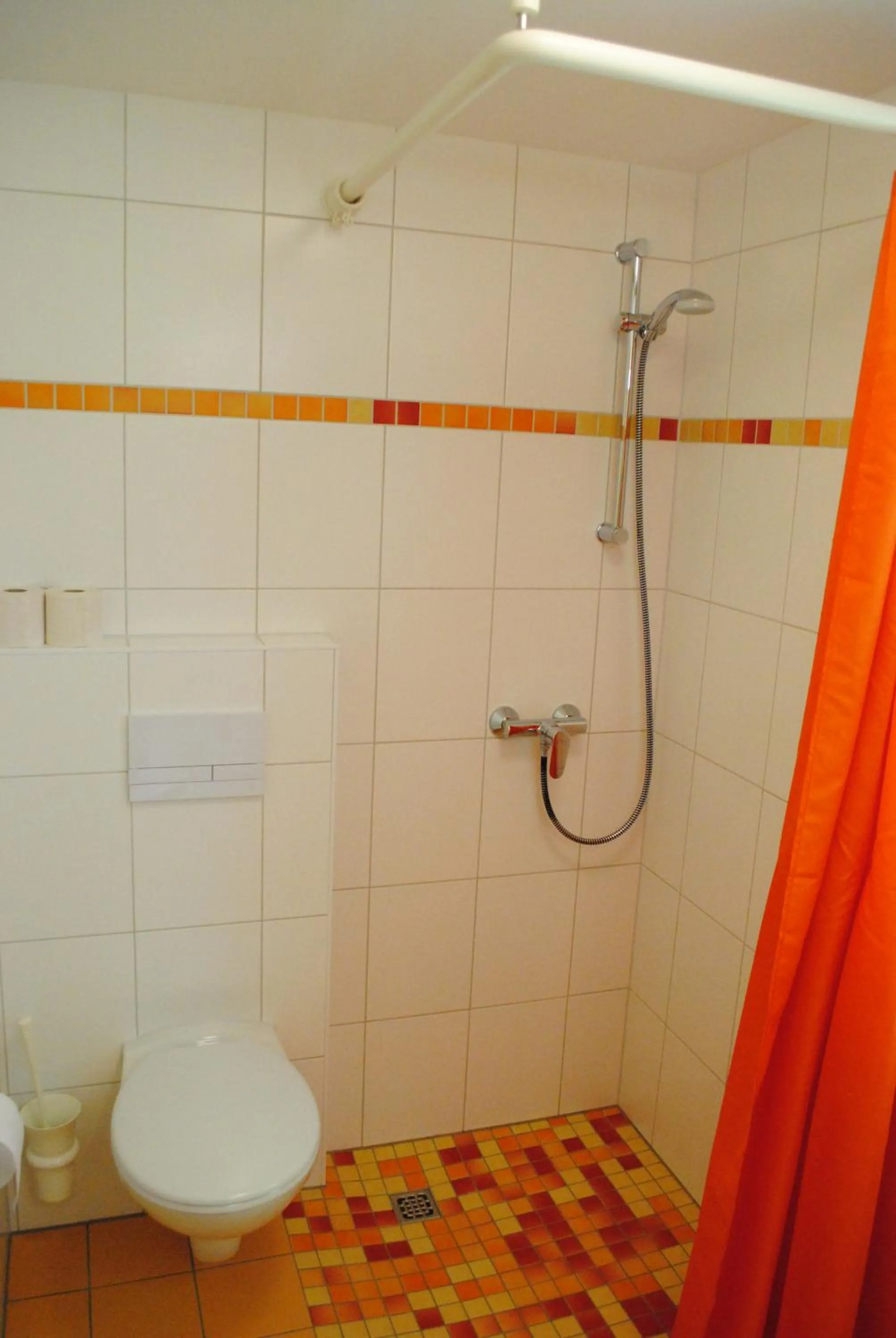 Shower in Flambacher Mühle