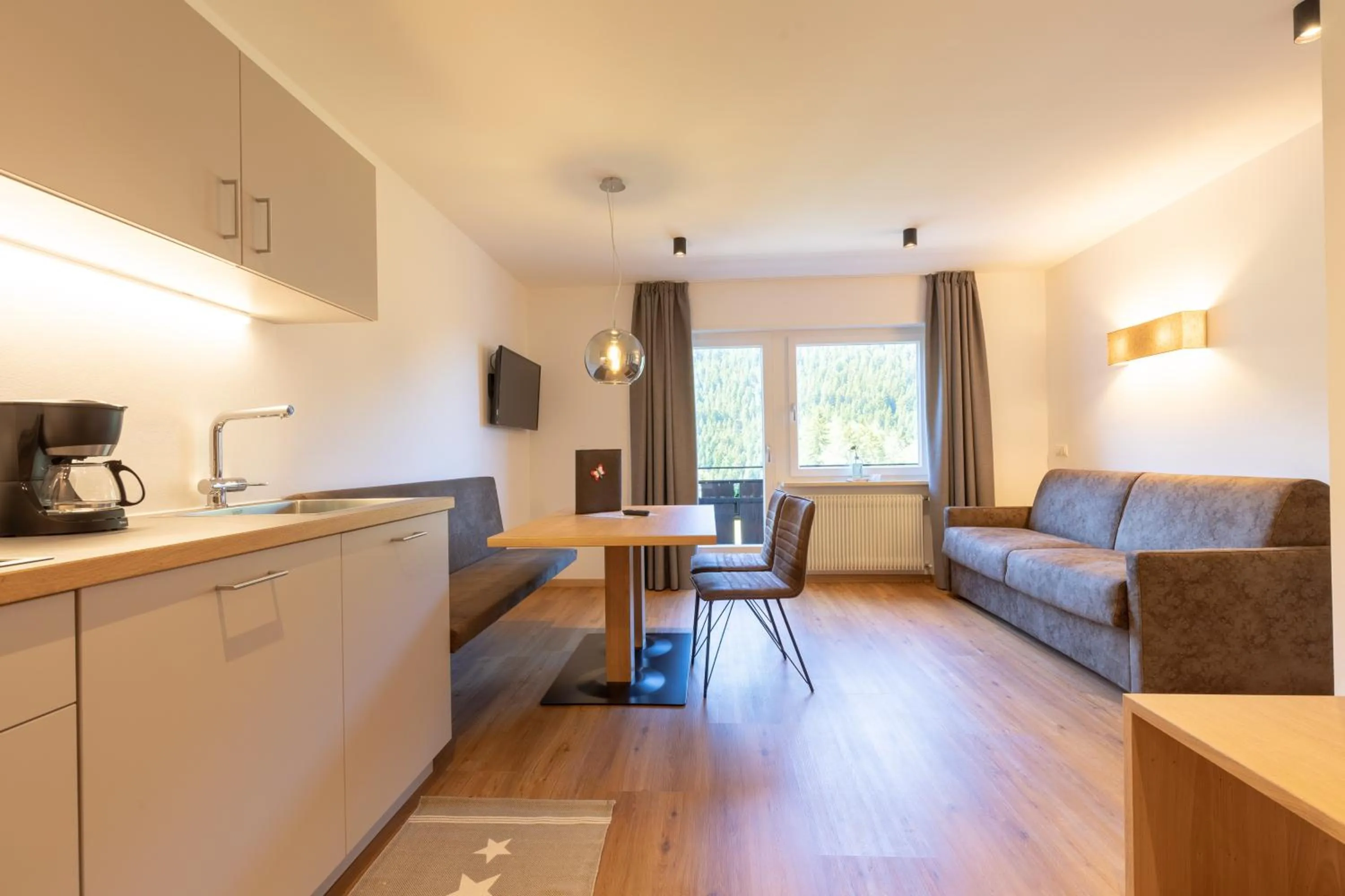 Kitchen or kitchenette in Haus Christian