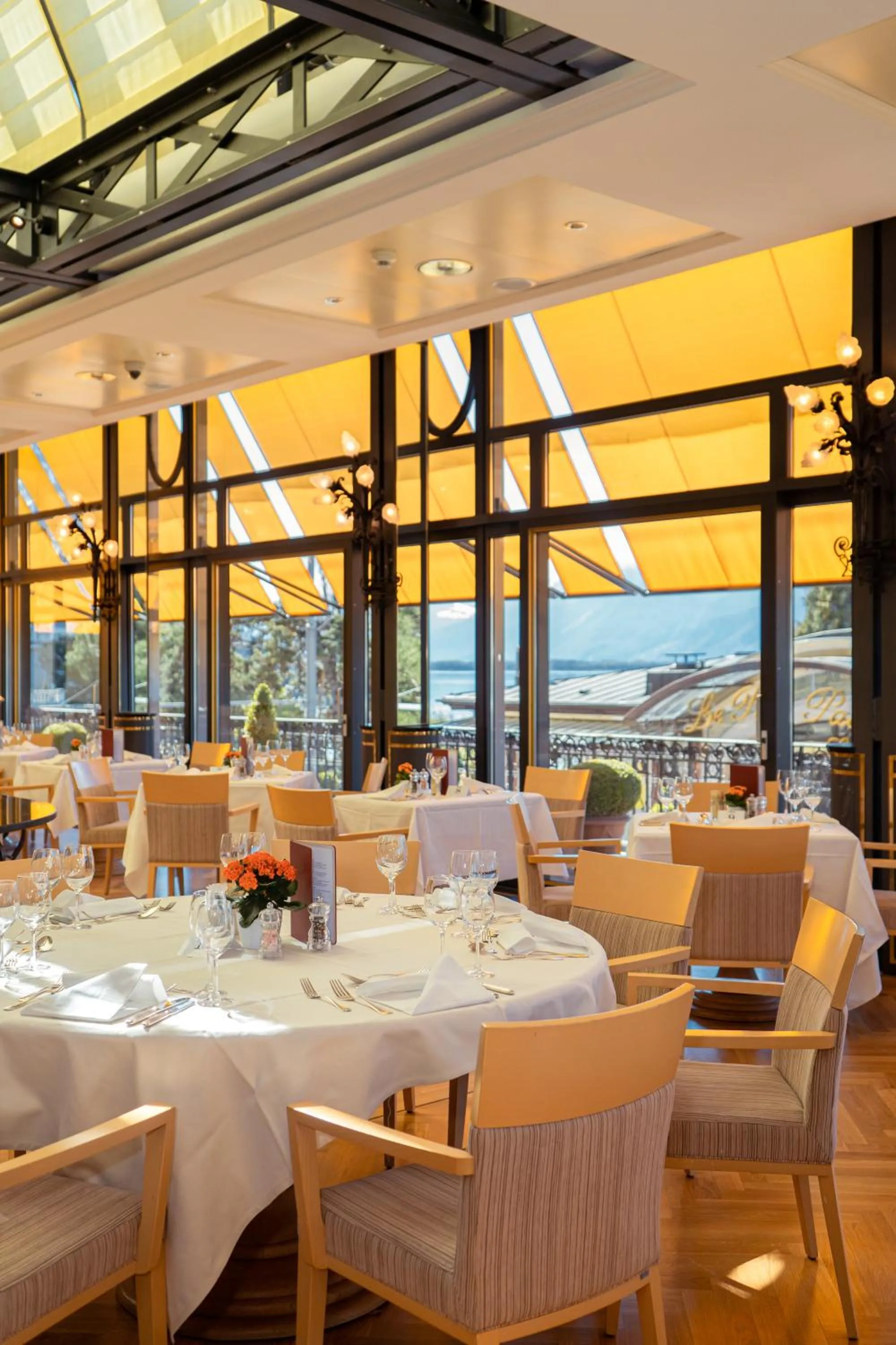 Breakfast in Fairmont Le Montreux Palace