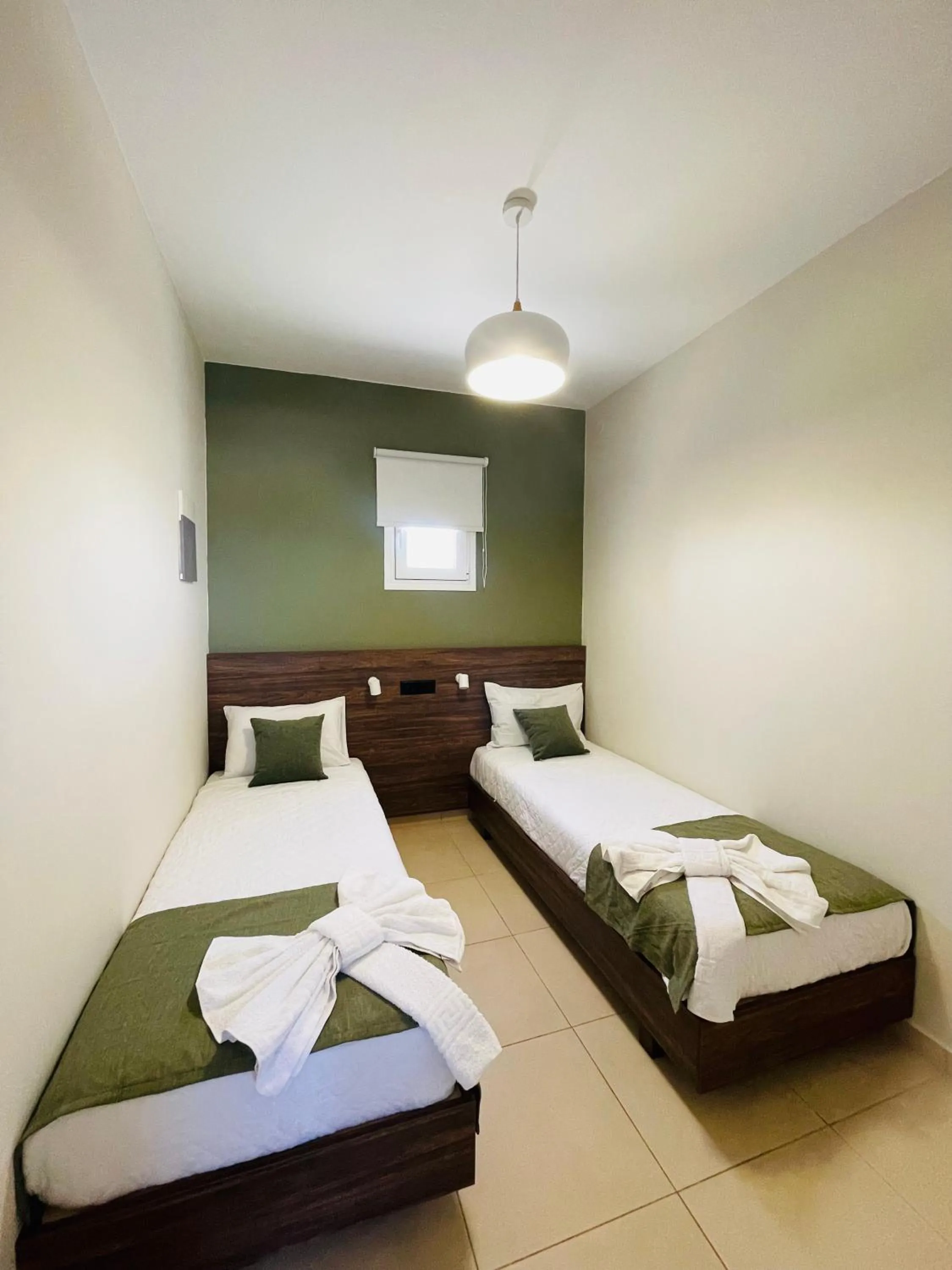 Bedroom, Bed in Lafo Rooms