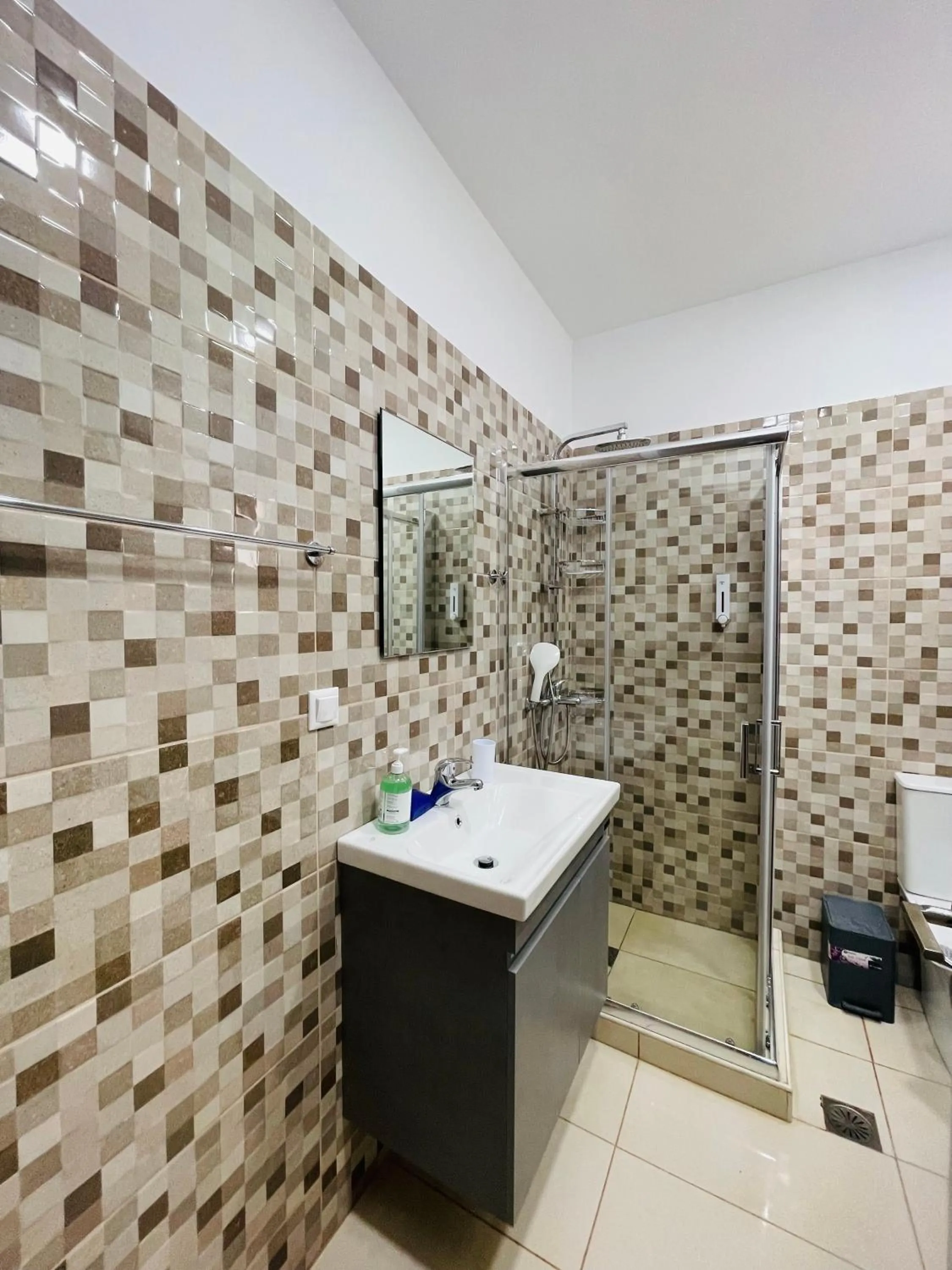 Bathroom in Lafo Rooms