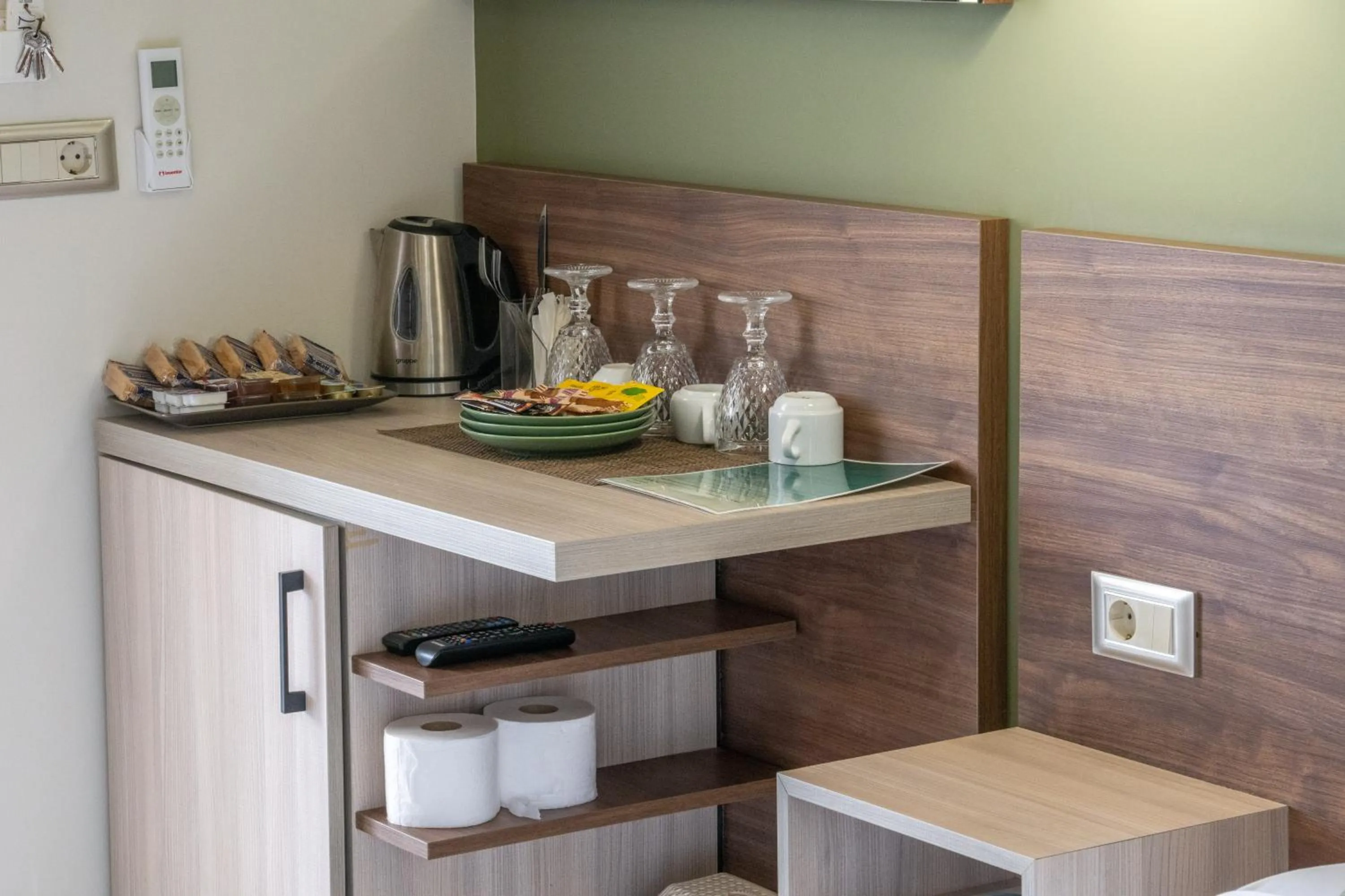 Breakfast in Lafo Rooms