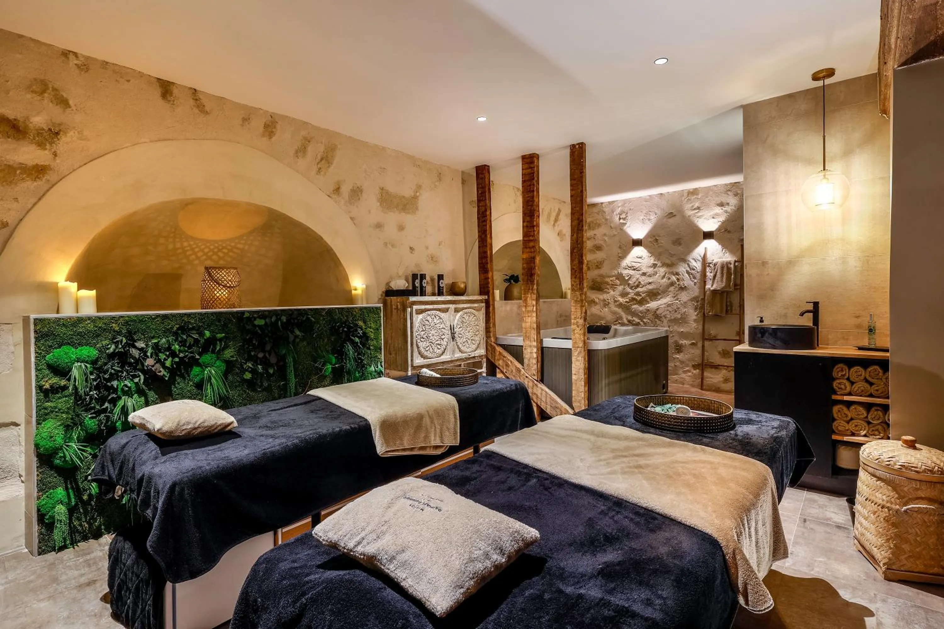 Spa and wellness centre/facilities, Bed in Hotel Leprince, Best Western Premier Collection