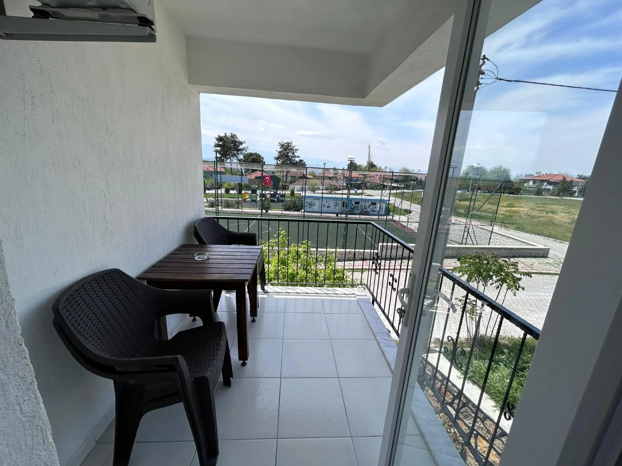 Day in Paradise House