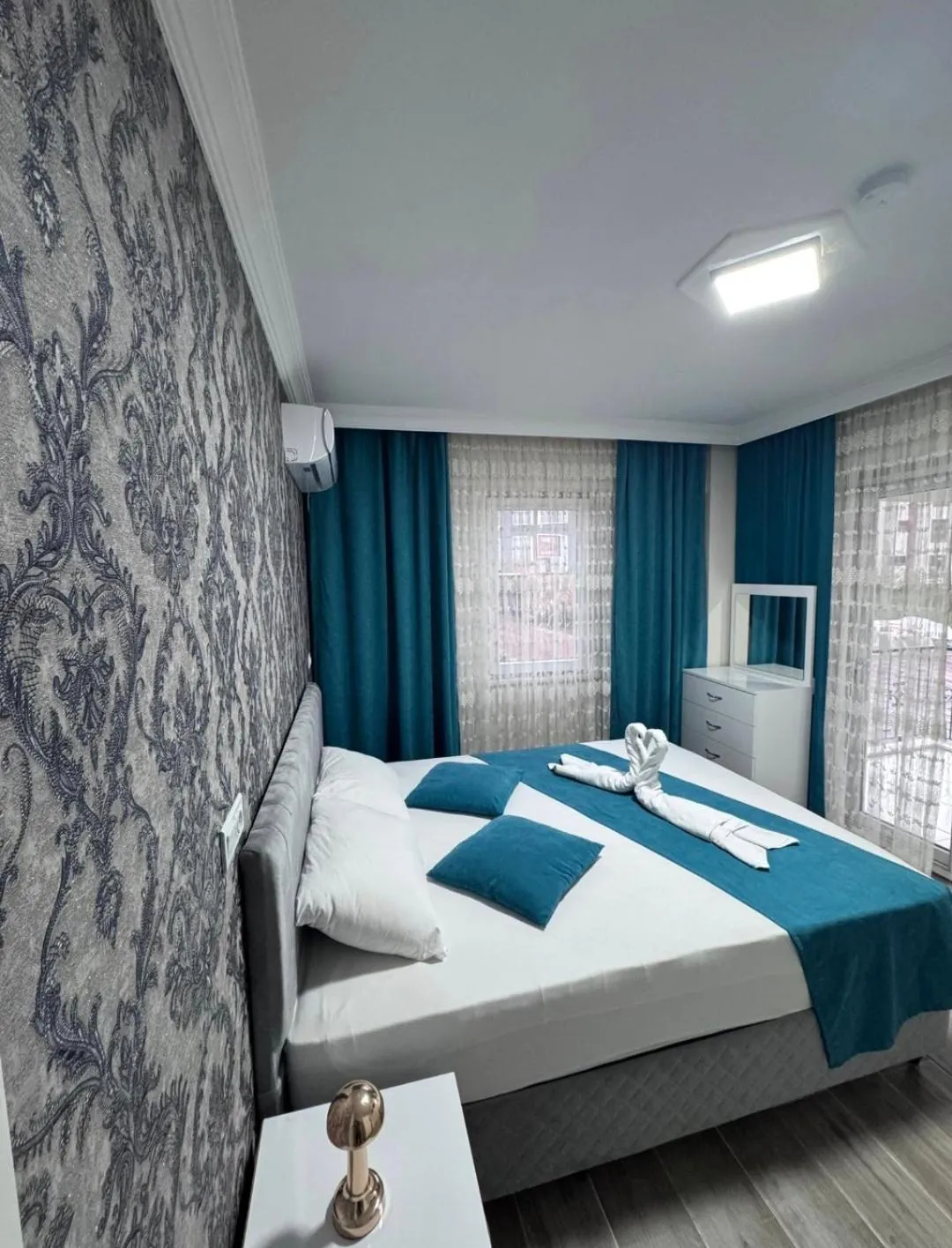 Bed in Paradise House