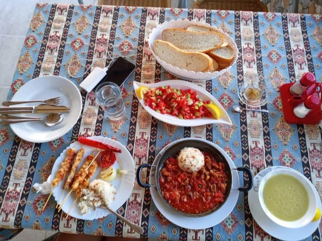 Food in Paradise House