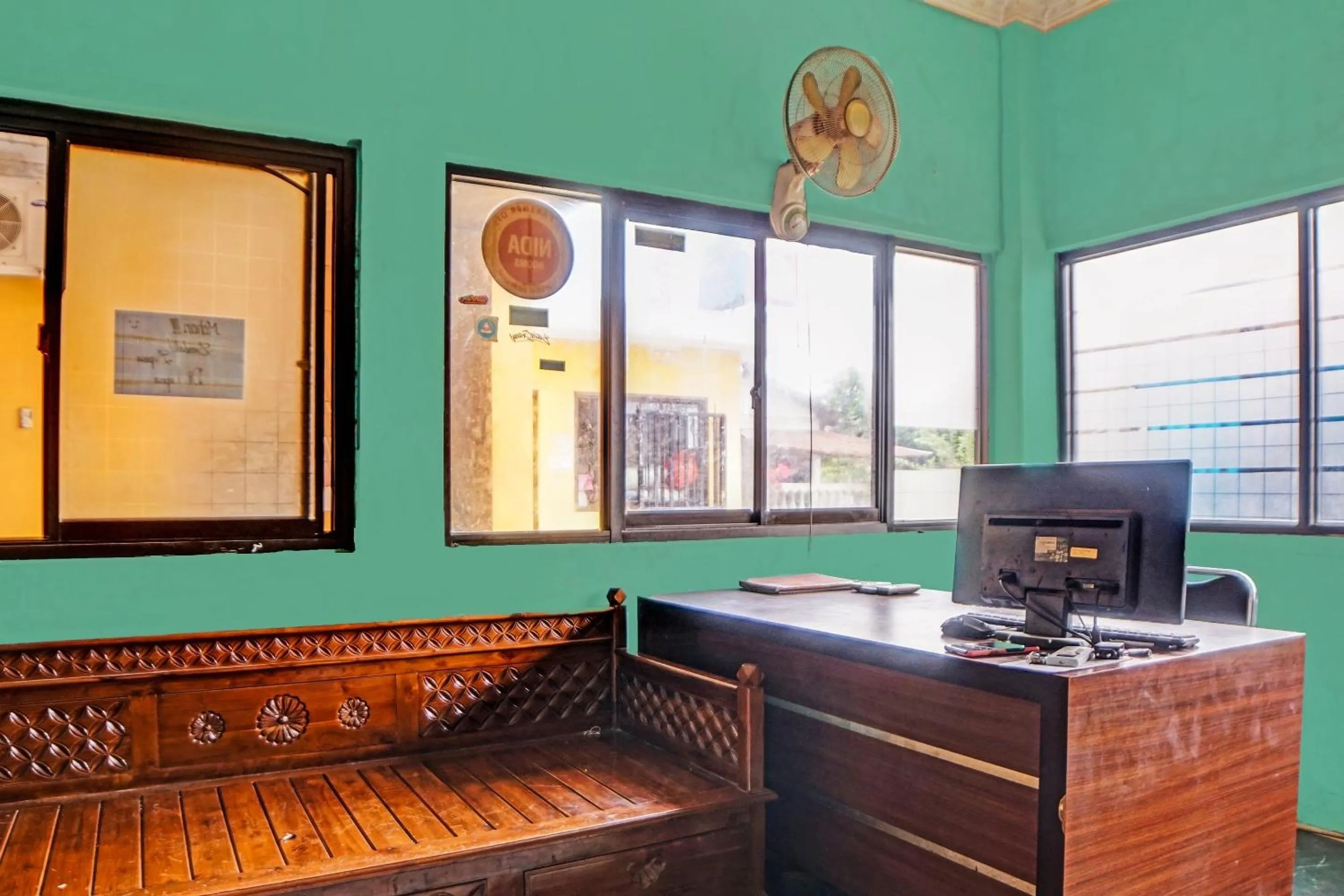 Lobby or reception in OYO 91418 Kantil Homestay Syariah