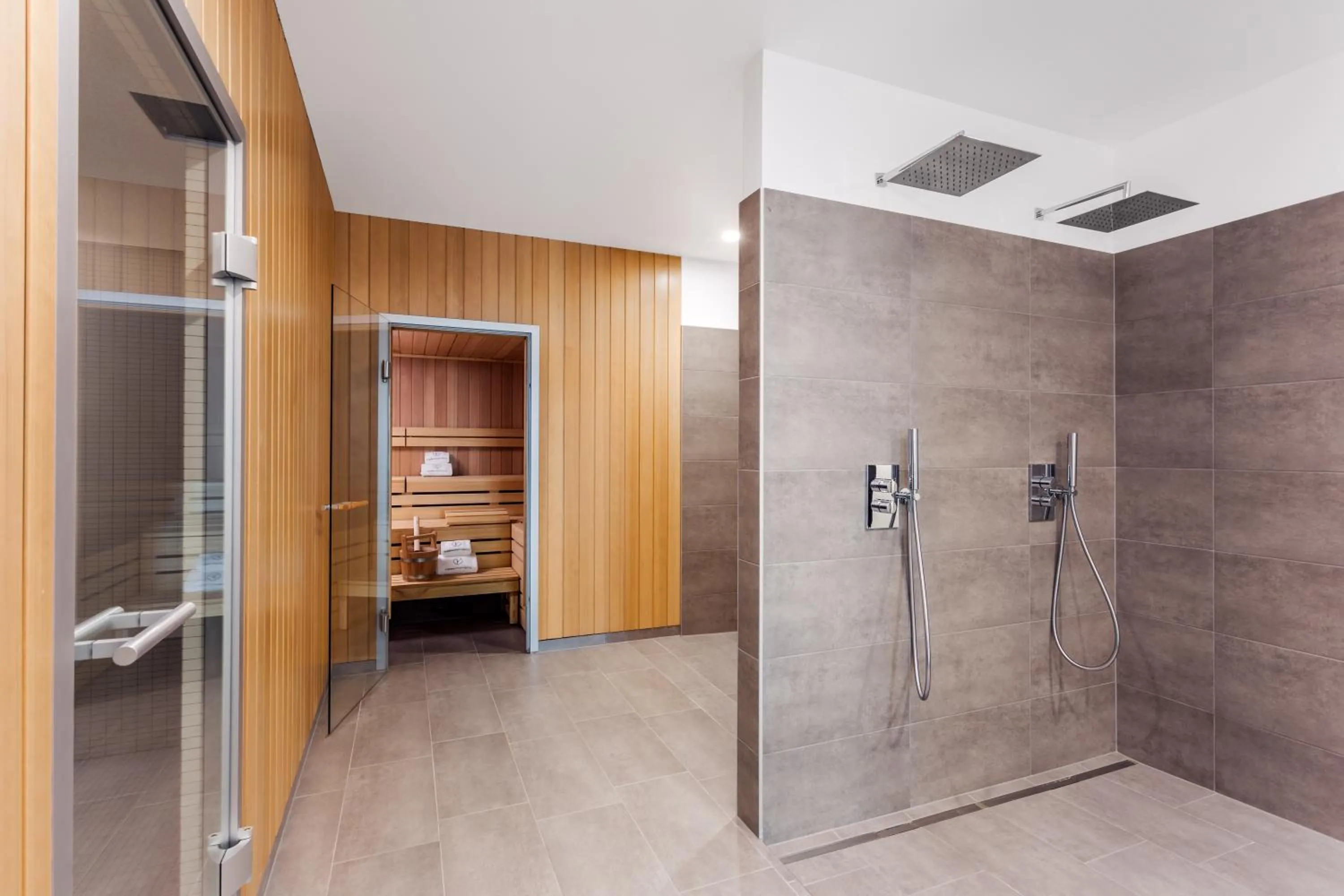 Spa and wellness centre/facilities in VISIONAPARTMENTS Rue des Communaux - contactless check-in