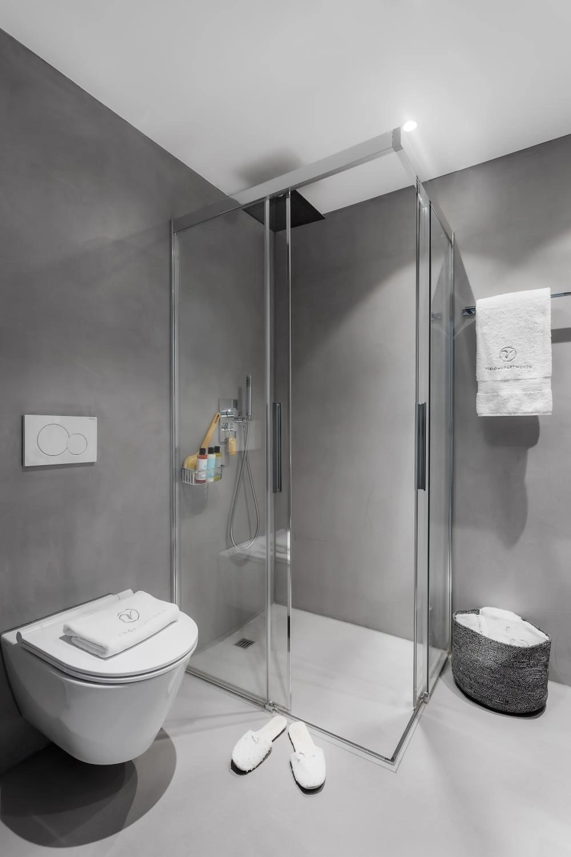 Bathroom in VISIONAPARTMENTS Rue des Communaux - contactless check-in