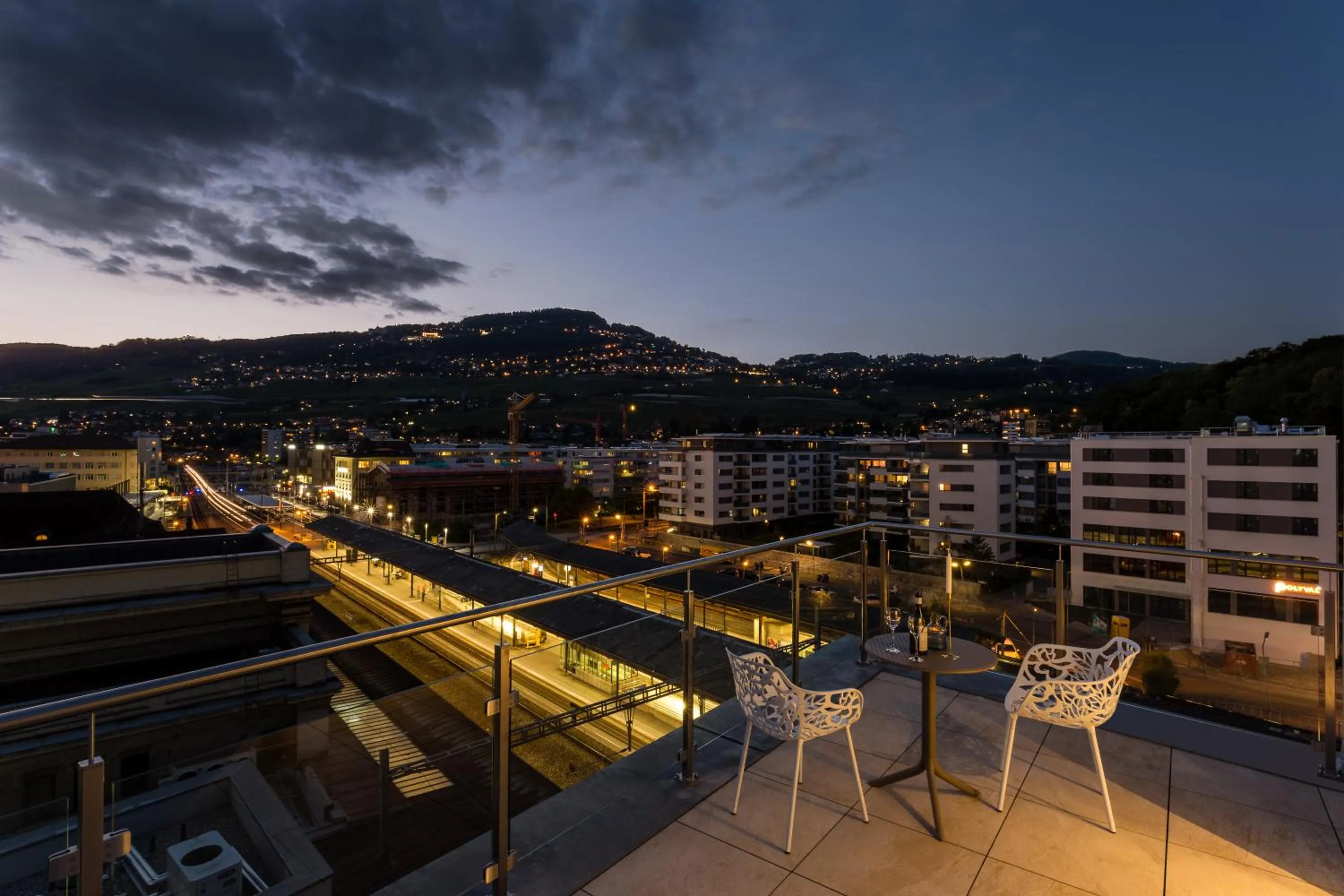 Night in VISIONAPARTMENTS Rue des Communaux - contactless check-in