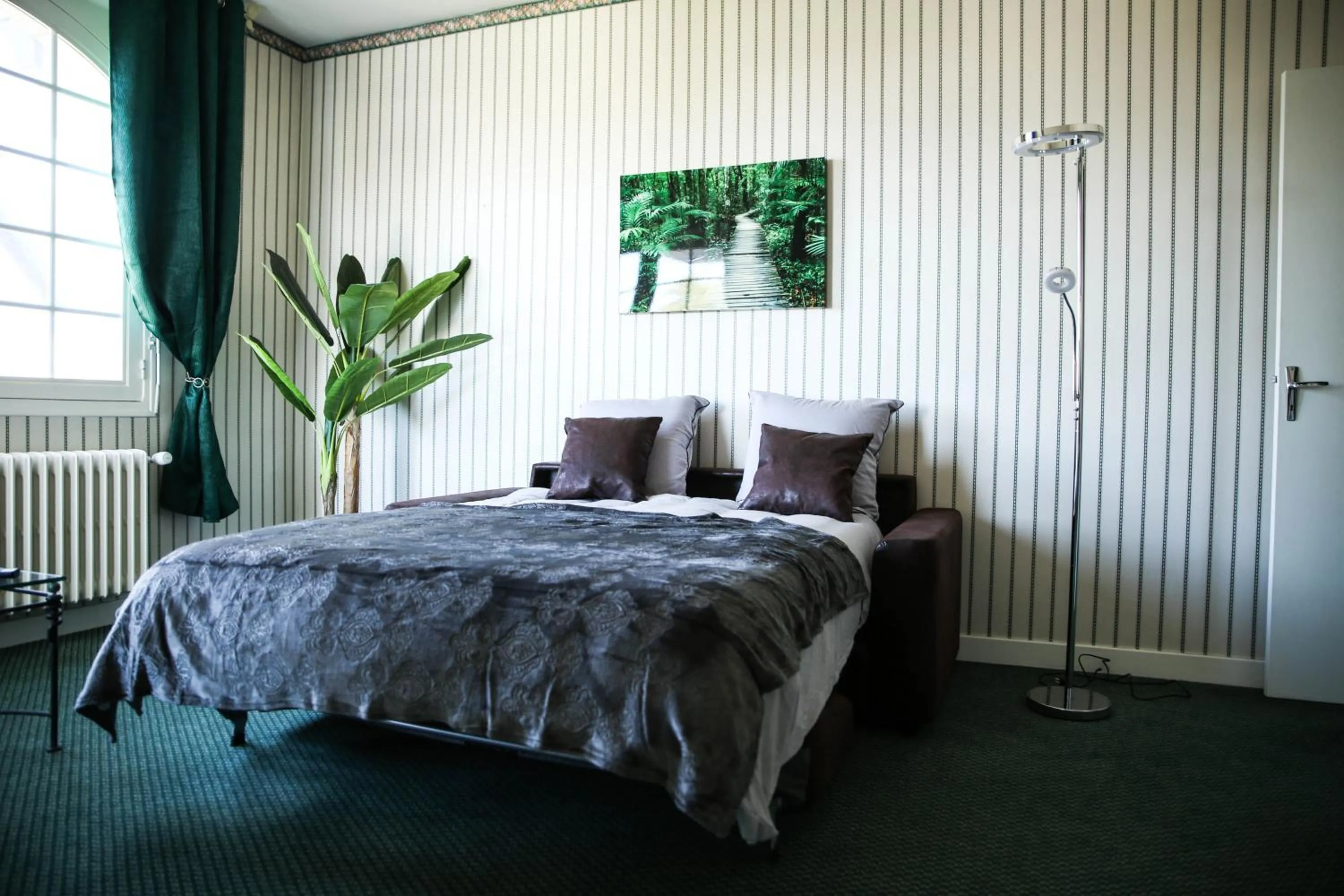 Bed in Aux Portes du Château