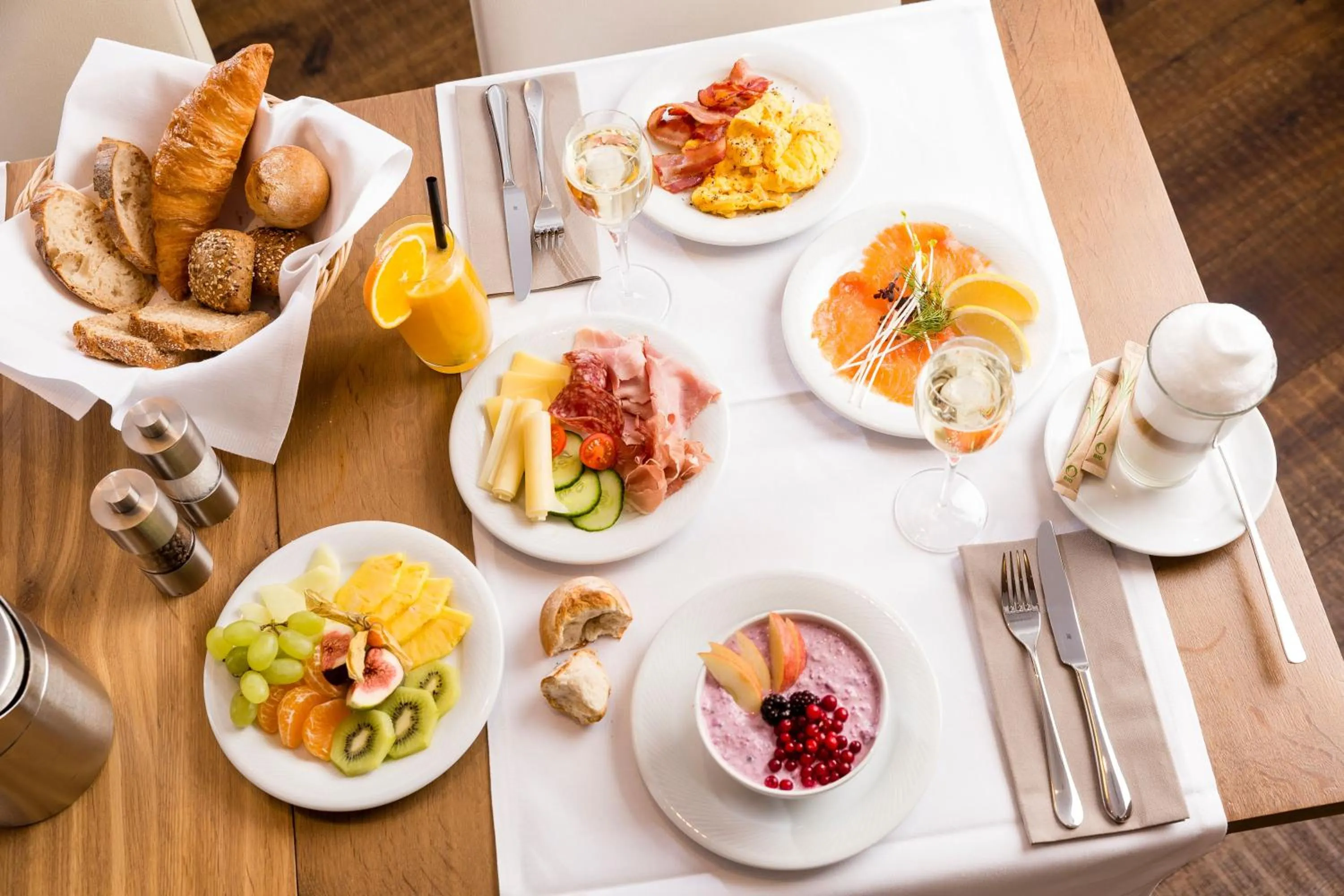 American breakfast in Hotel Arte