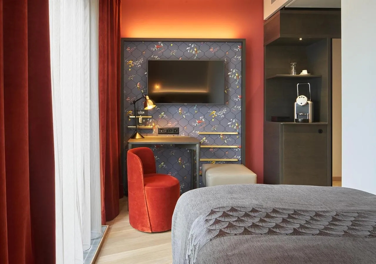 Photo of the whole room, Bed in Boutique Hotel Seefeld