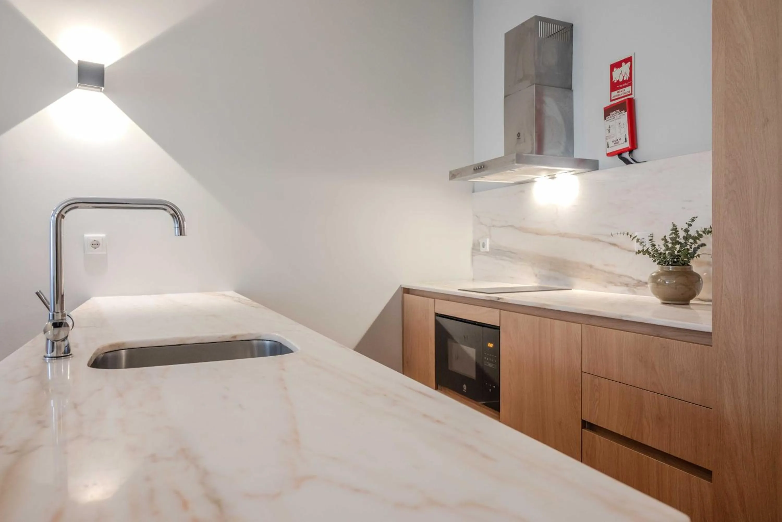 Kitchen or kitchenette in Uma Formosa Apartments